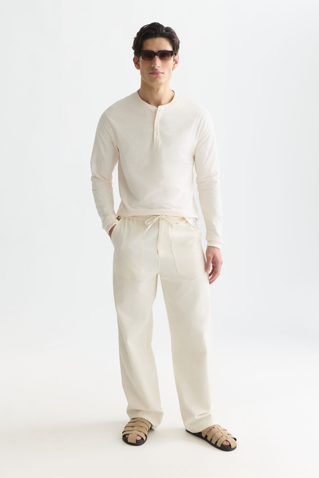 HENLEY SLUB YARN REGULARFIT LONGSLEEVED TSHIRT LIGHT BEIGE 1