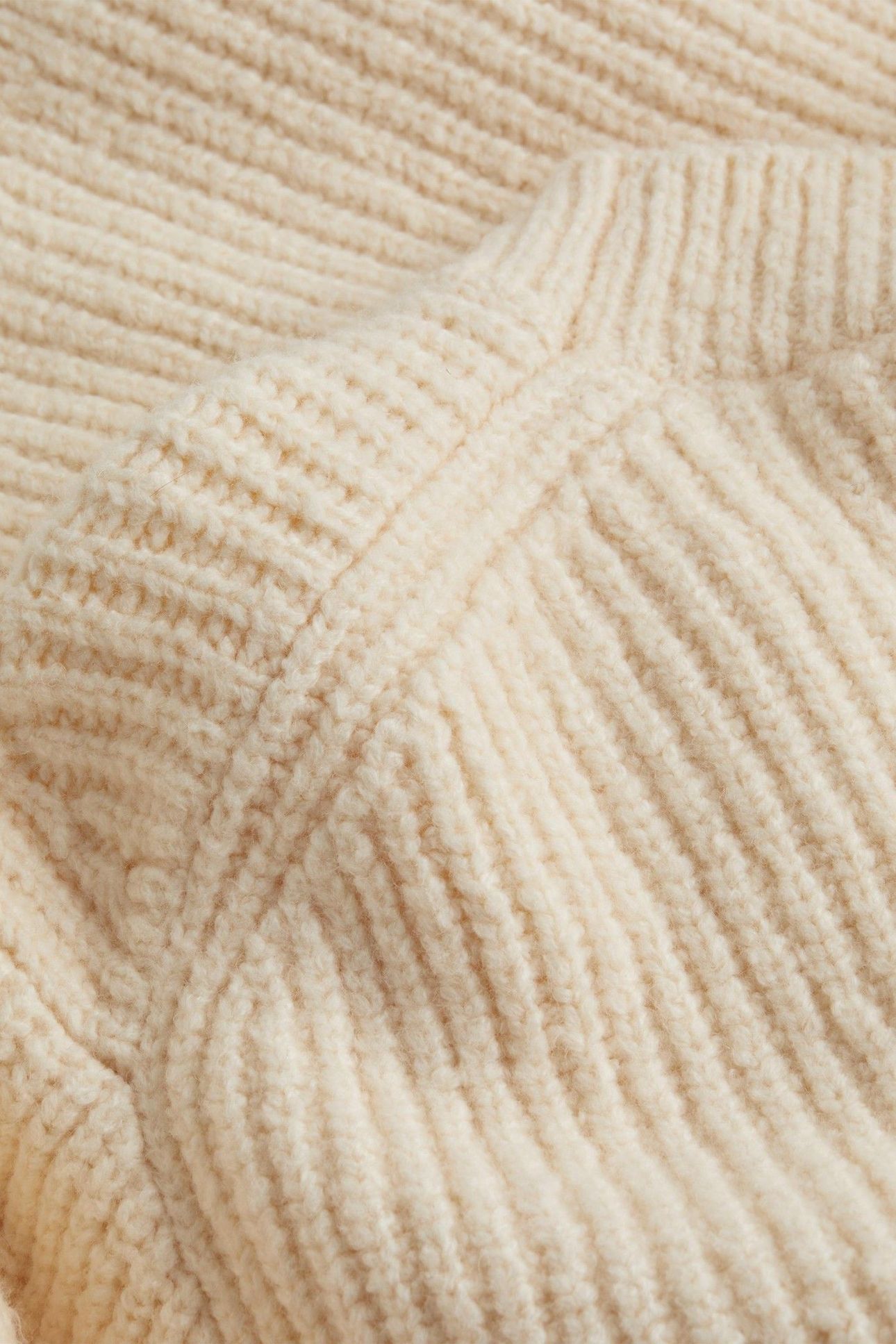 BOUCLE RIB C-NECK RELAXED DEW 8