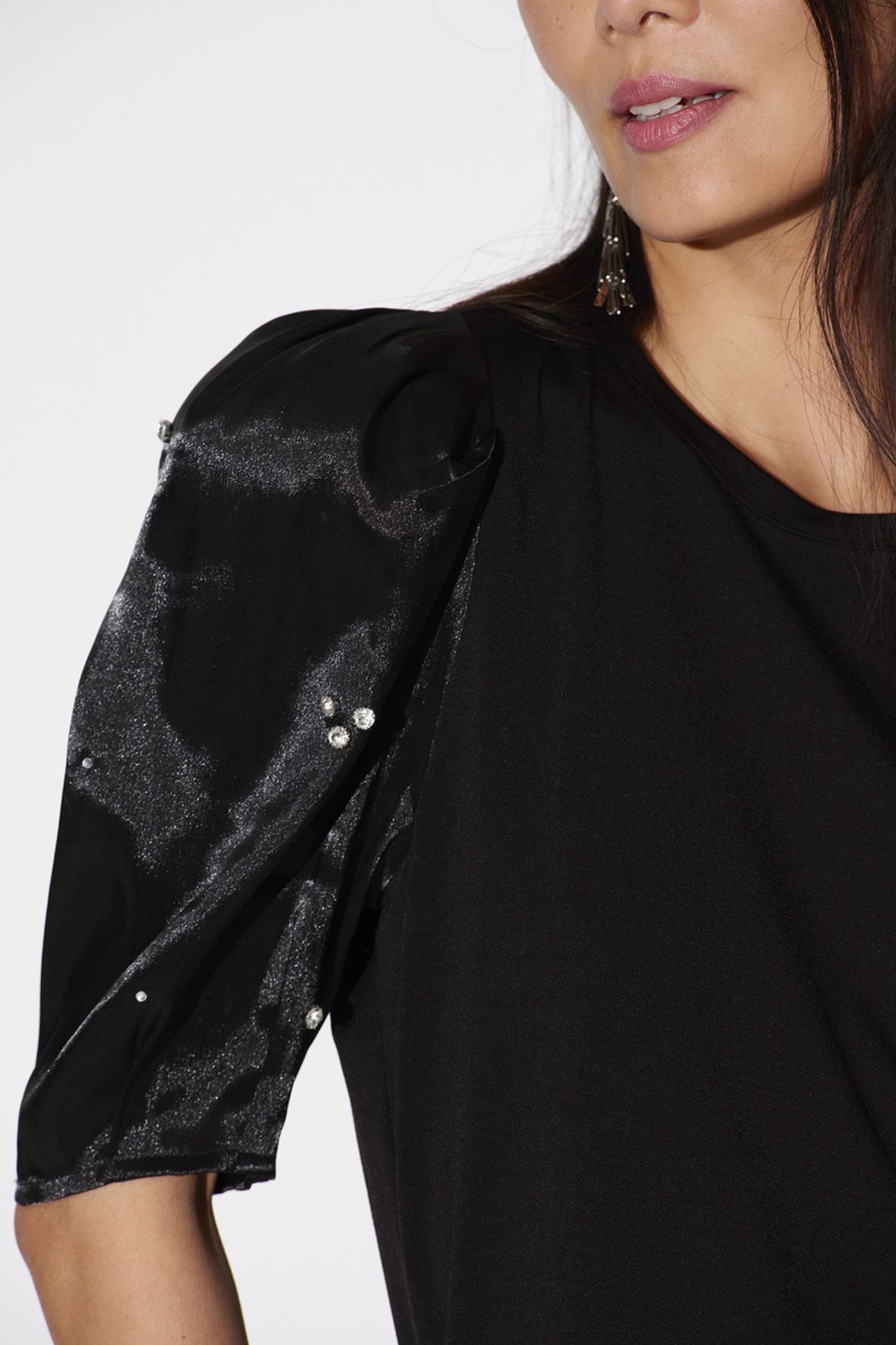 MIGNON EMBELISHED TOP RAVEN 5