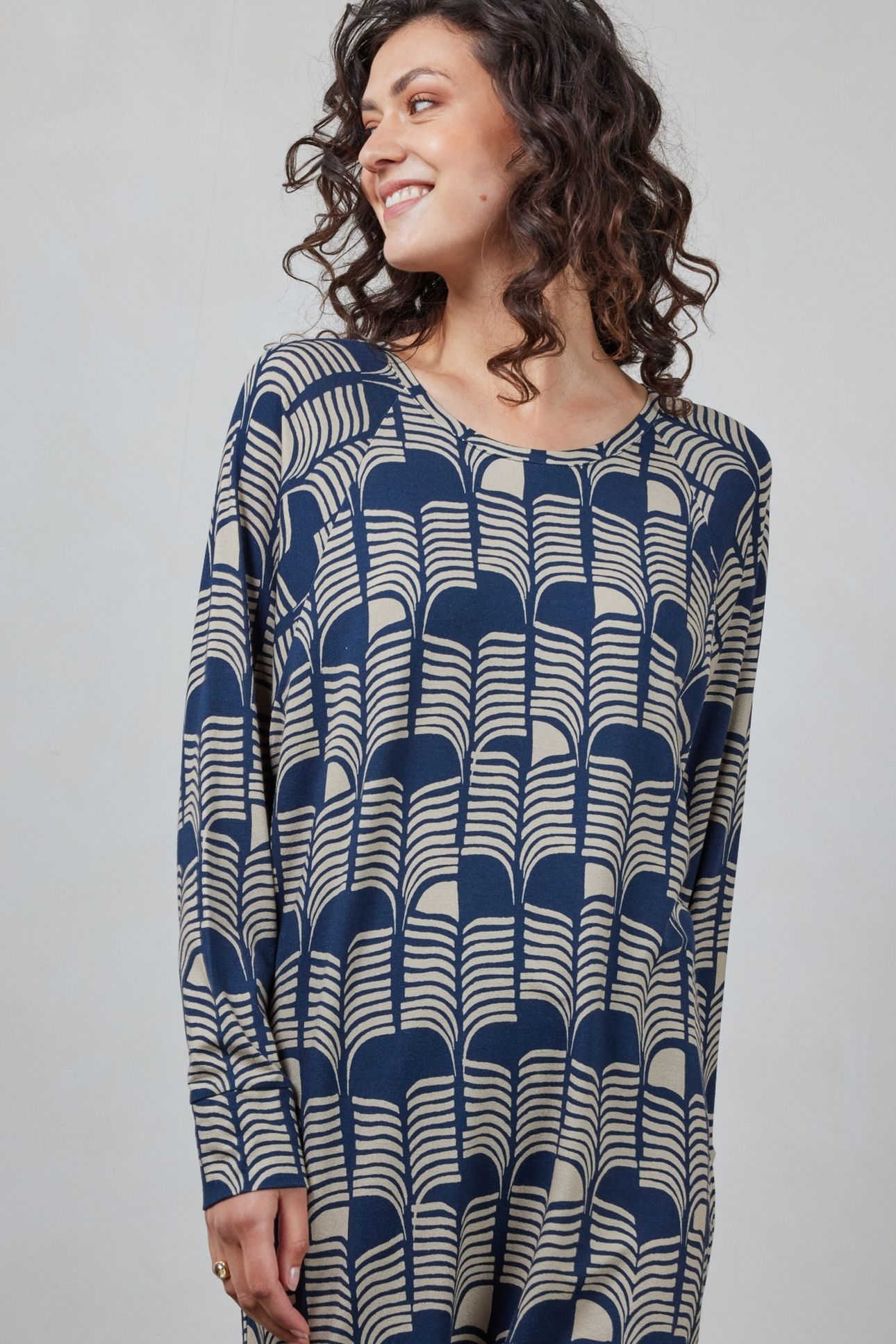 COMFY LOOSE DRESS DARK BLUE GLOW PRINT 3