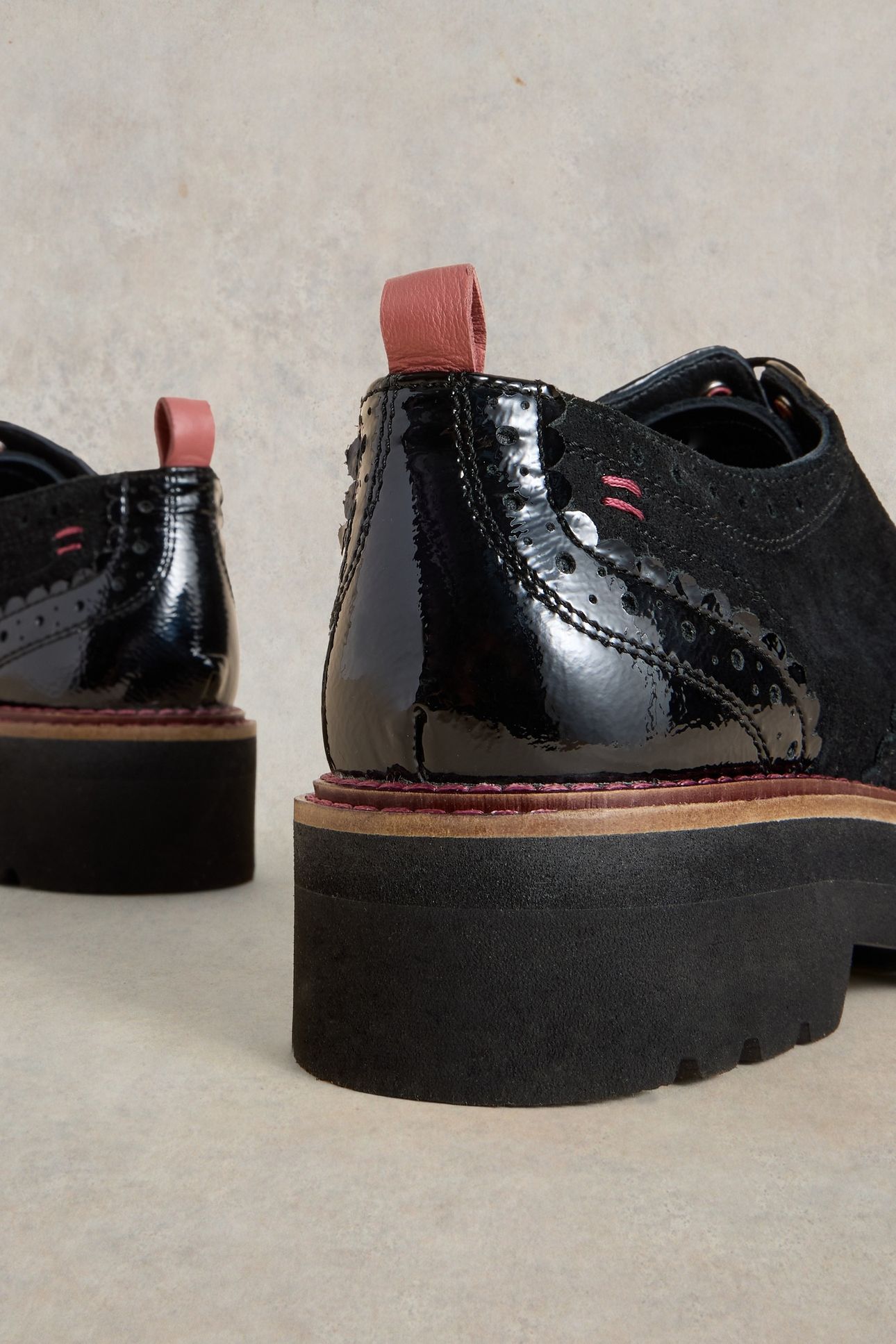 CHUNKY LACE UP BROGUE PURE BLK 3