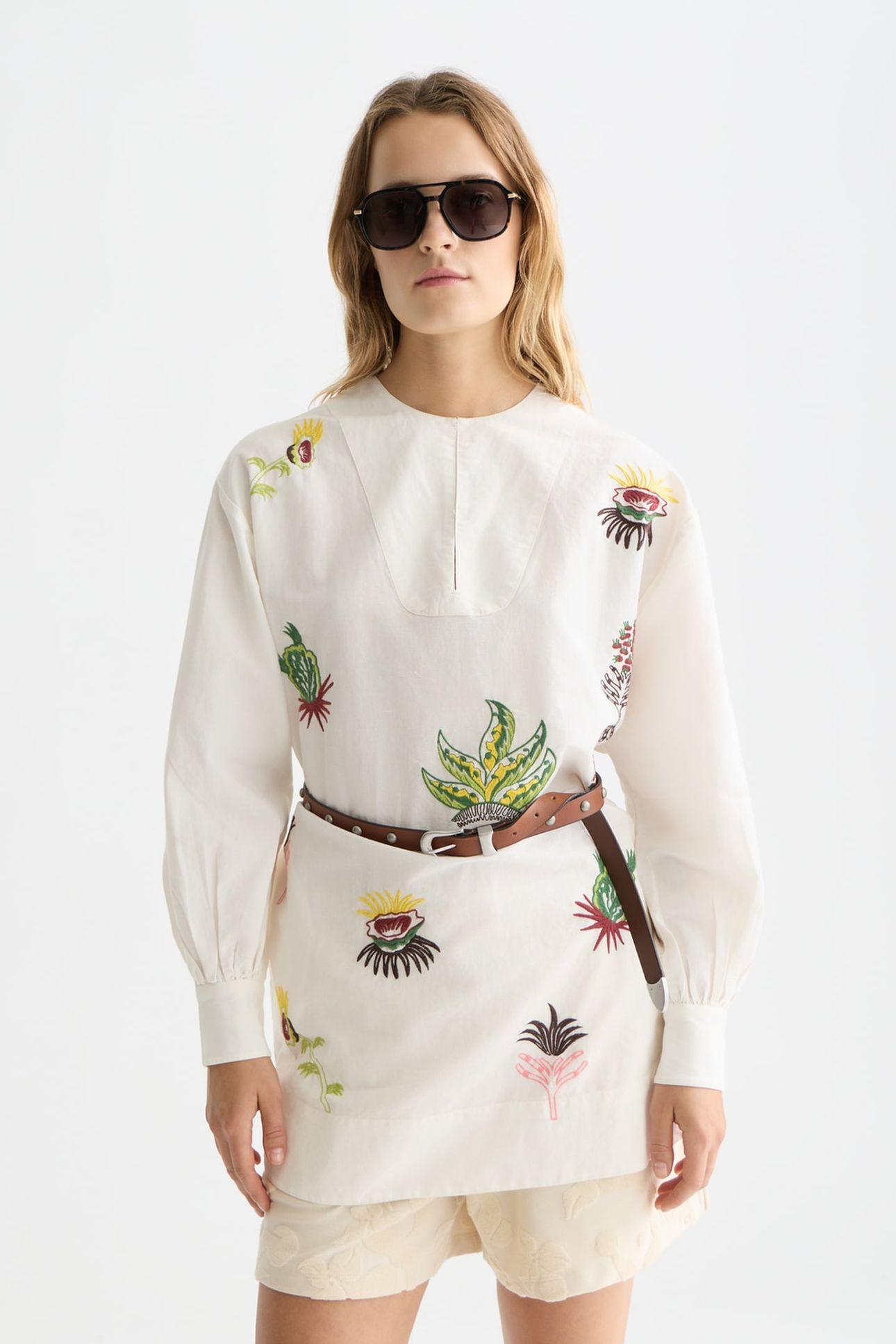 EMBROIDERED SHORT BIB DRESS EGGNOG 1