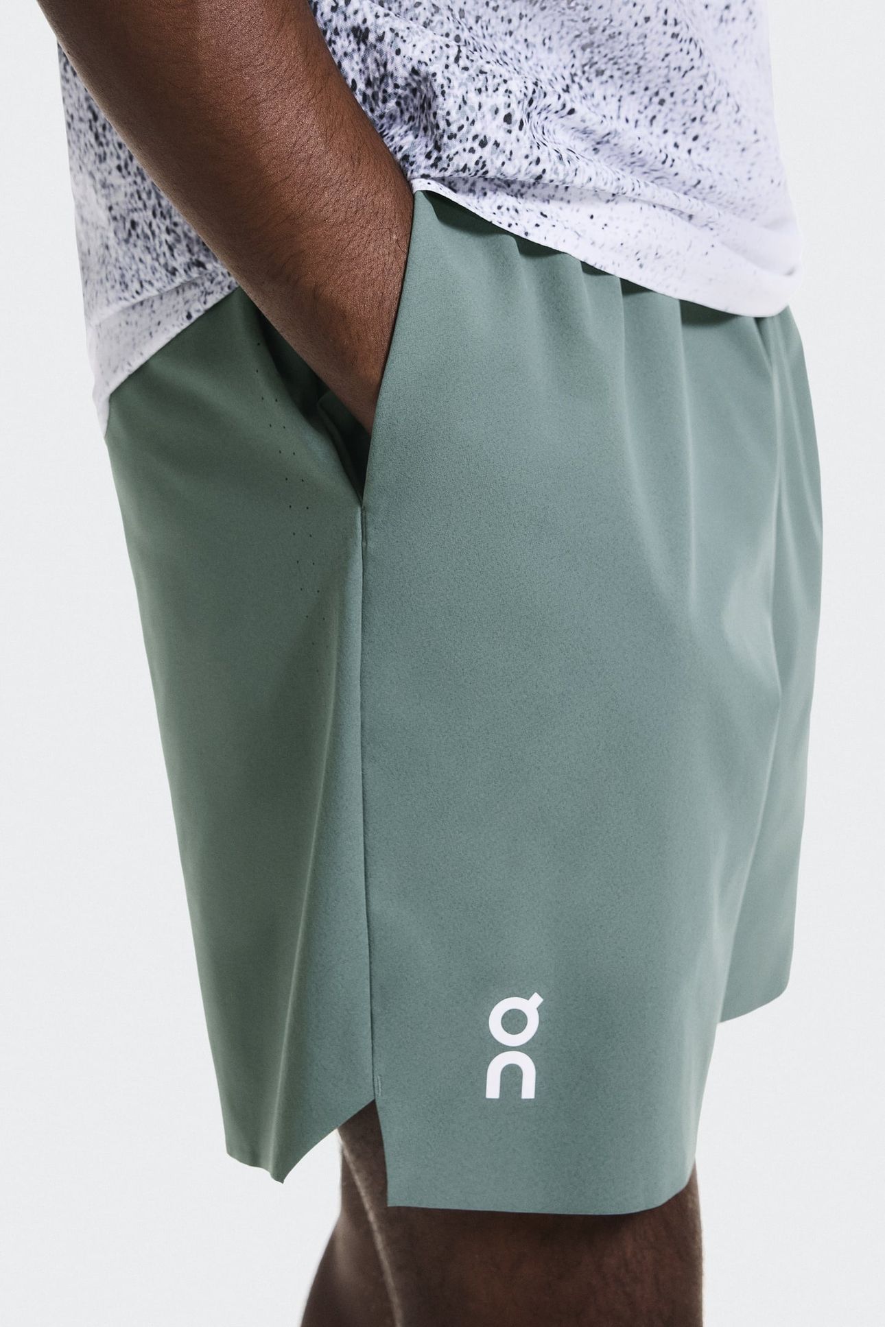 7" COURT SHORTS 1 TIDE 7