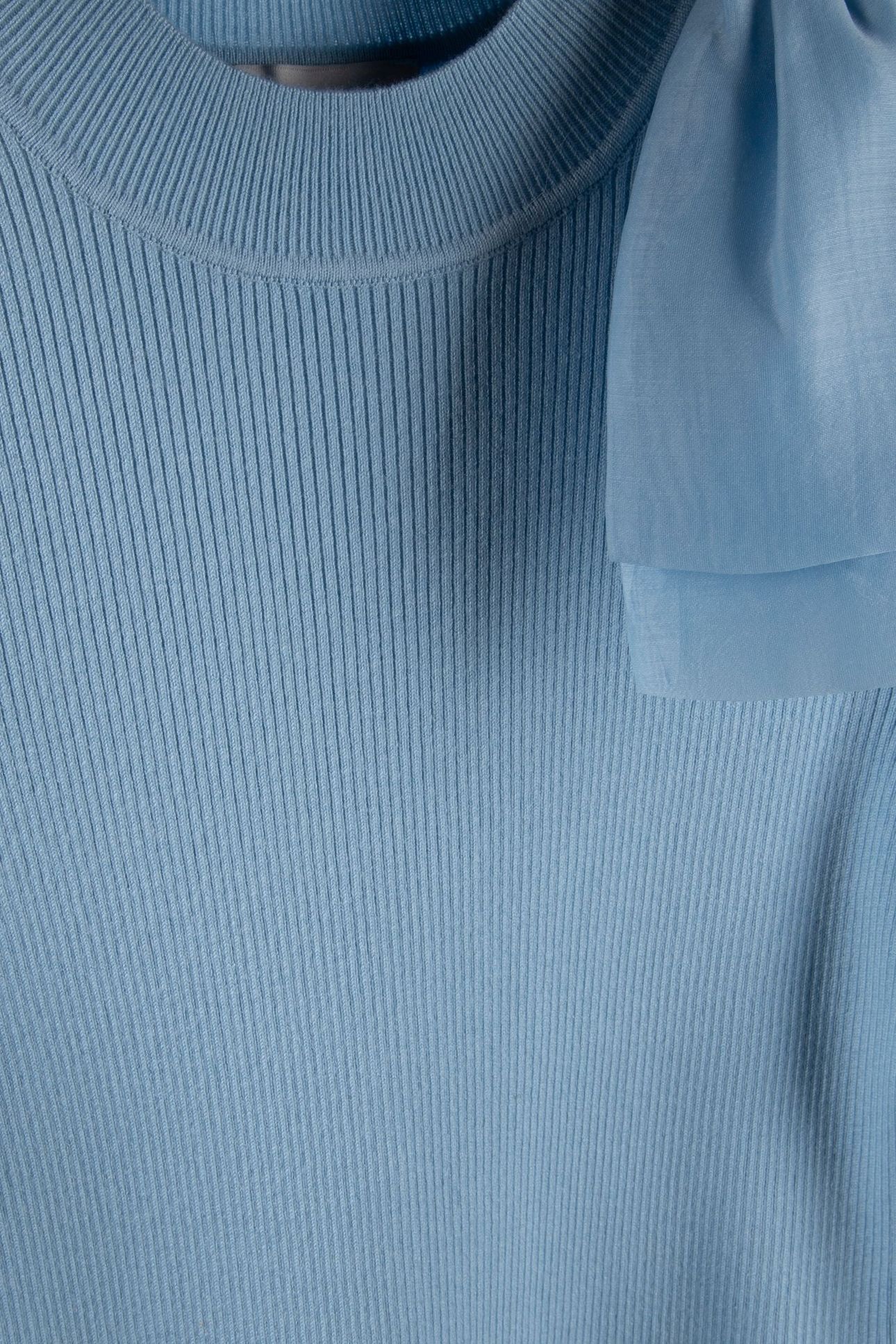 AMBHER EXTRAVAGANT BOW JUMPER BLUE 4