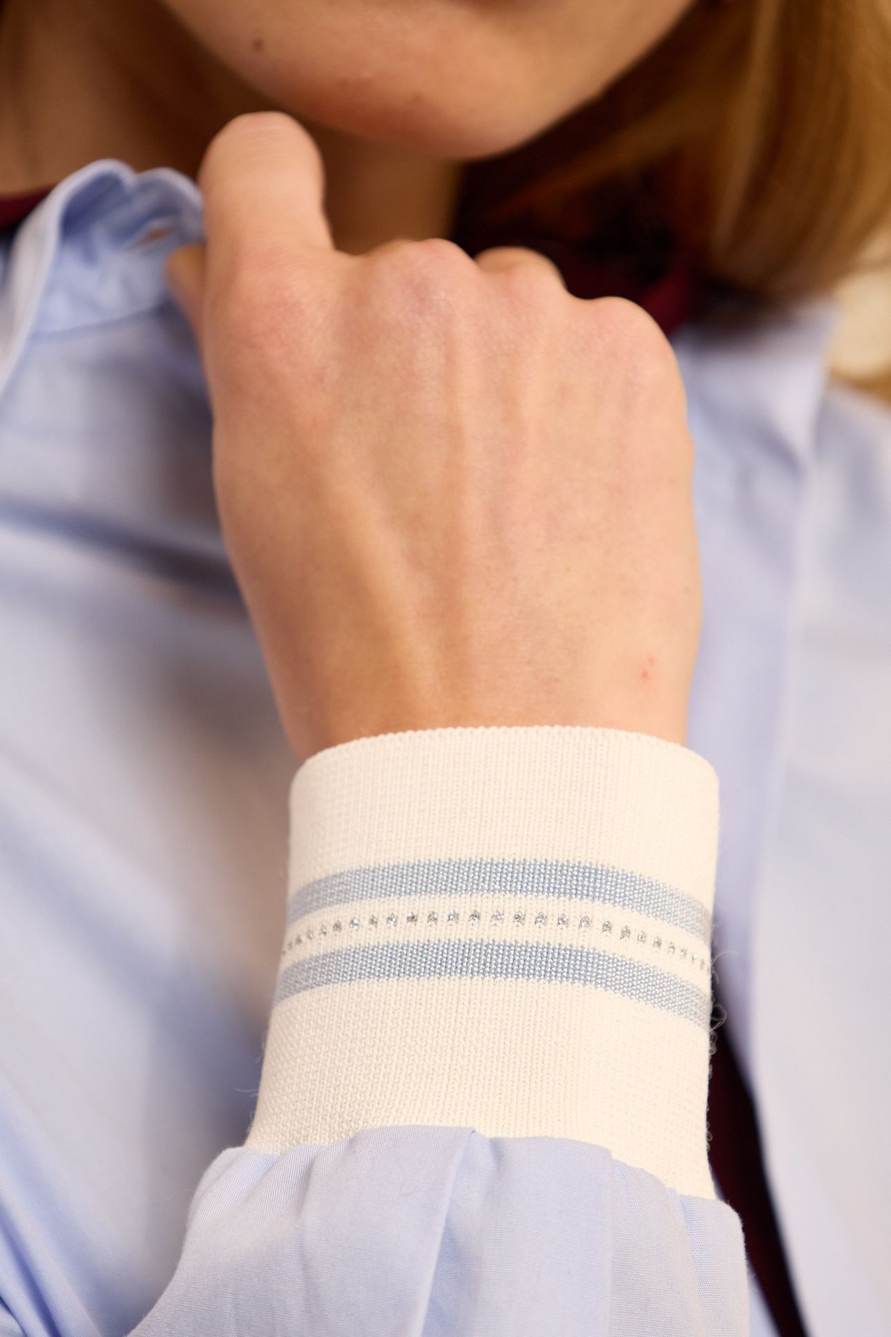 BLUE LONG-SLEEVED SHIRT WITH RIBBED TRIM 6