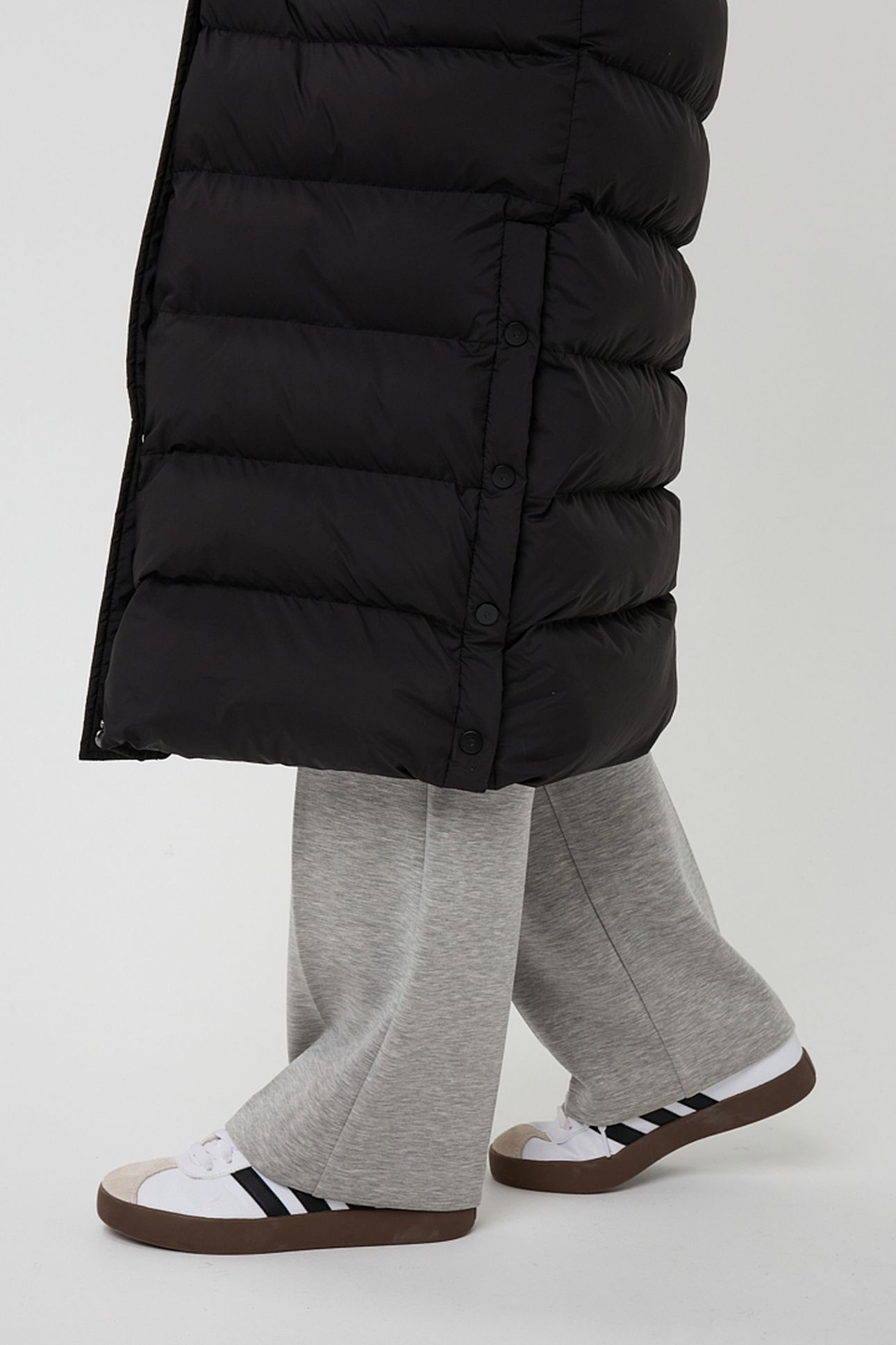 COAT LONG HOODED PUFFER BLACK 9