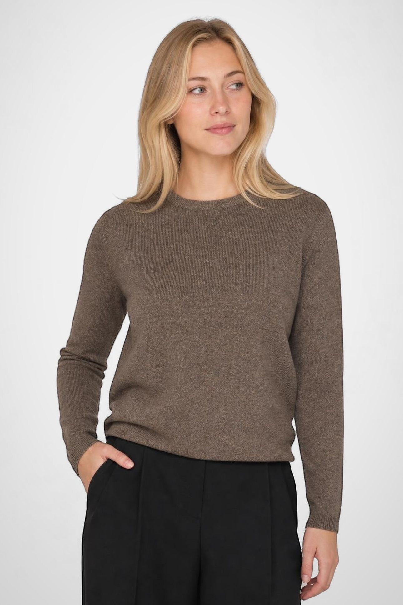 C-NECK SWEATER CHOCOLATE BROWN 1