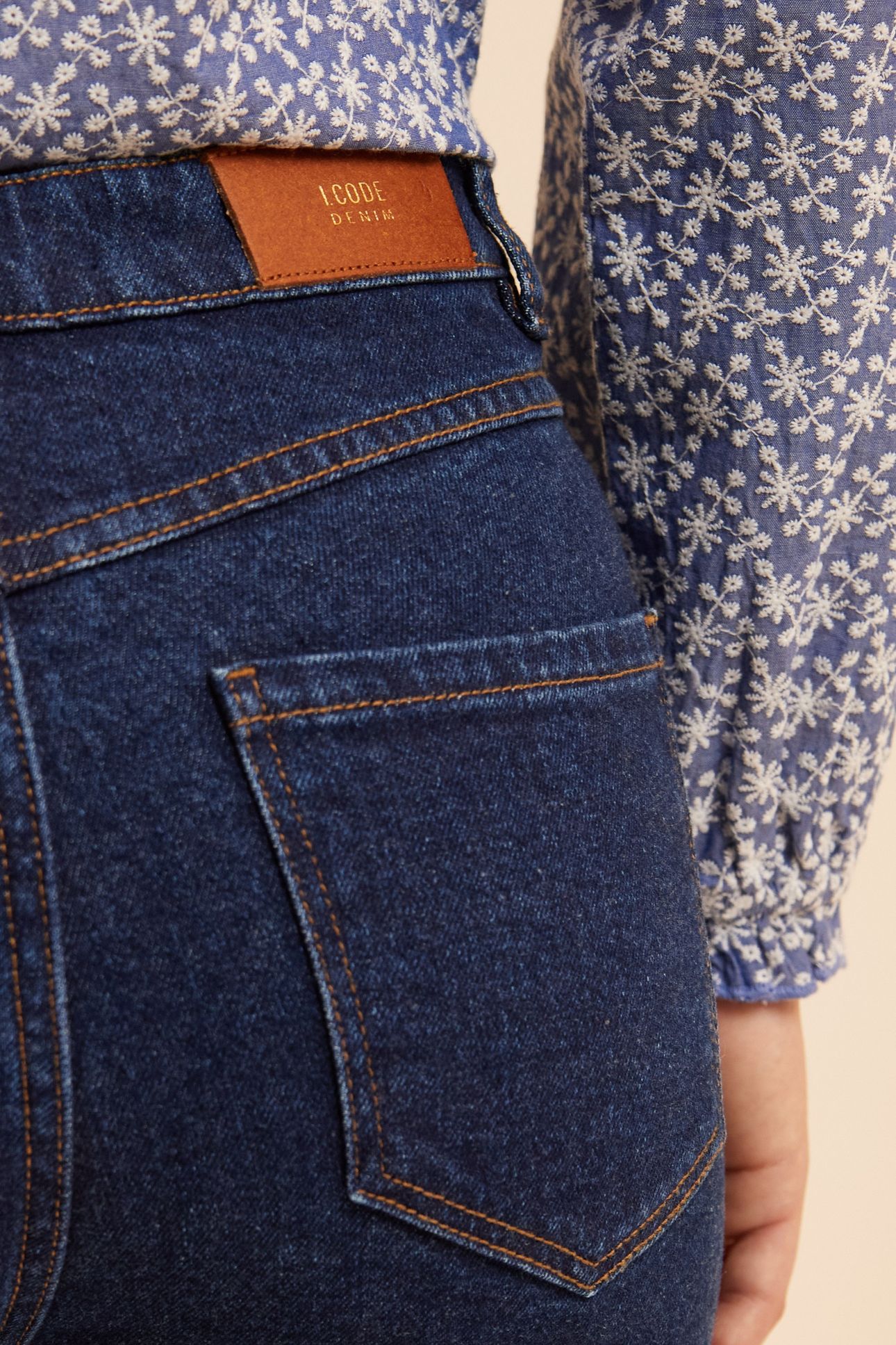 DARK BLUE SLIM JEANS CAROLE 6