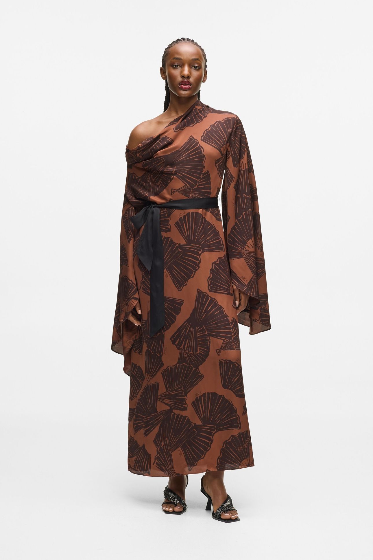 PRINTED FLUID KAFTAN GRAPHIC FAN FRIAR BROWN 2