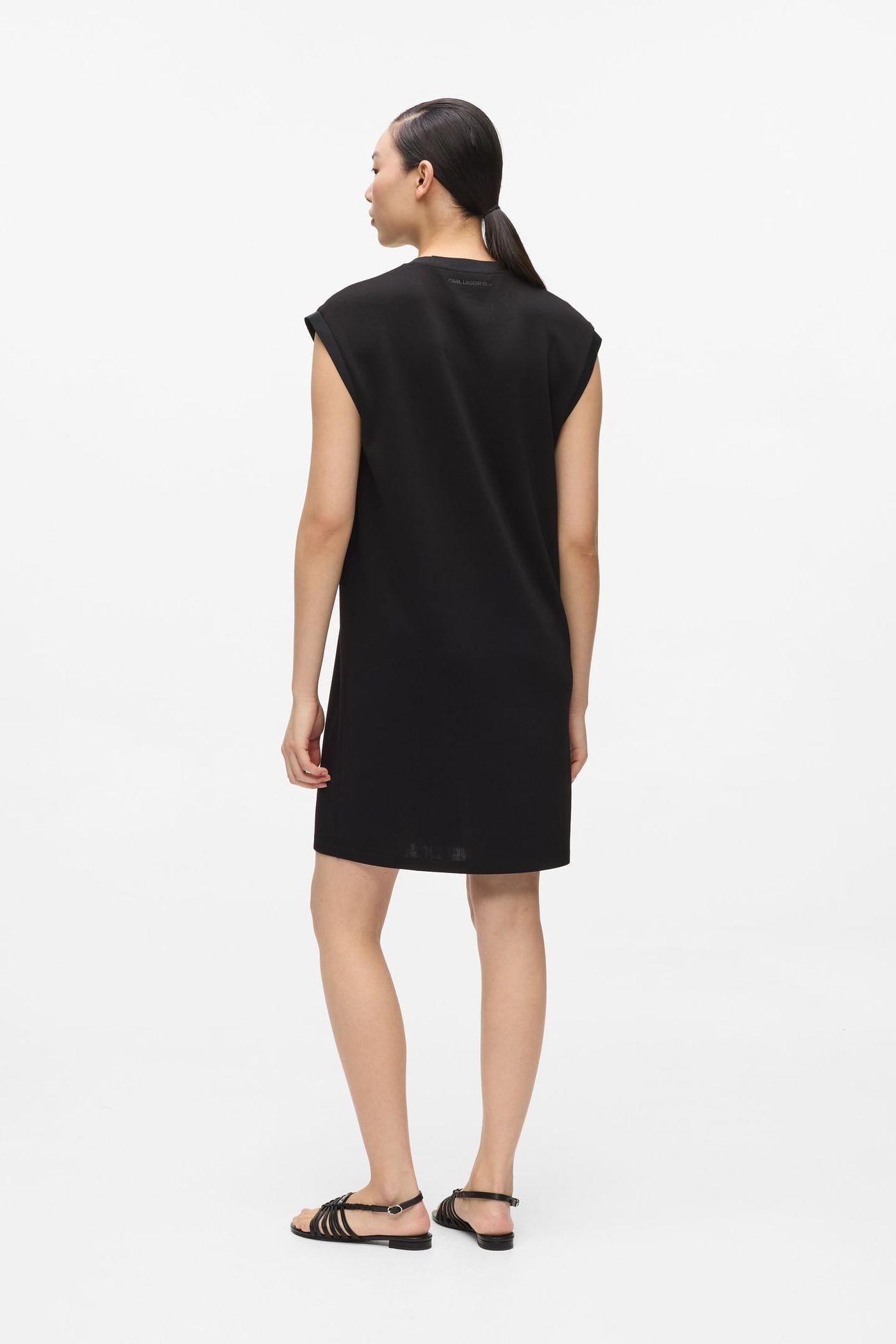 SIGNATURE T-SHIRT DRESS BLACK 3