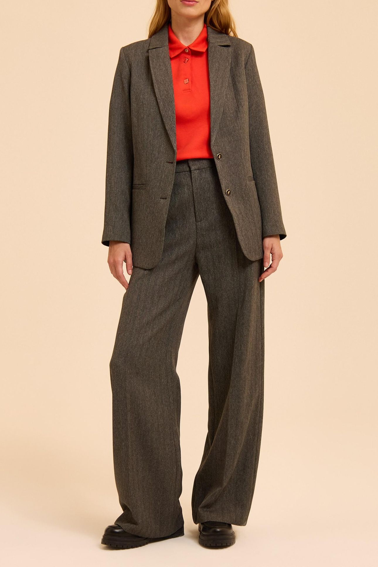 GREY HERRINGBONE SUIT JACKET 3