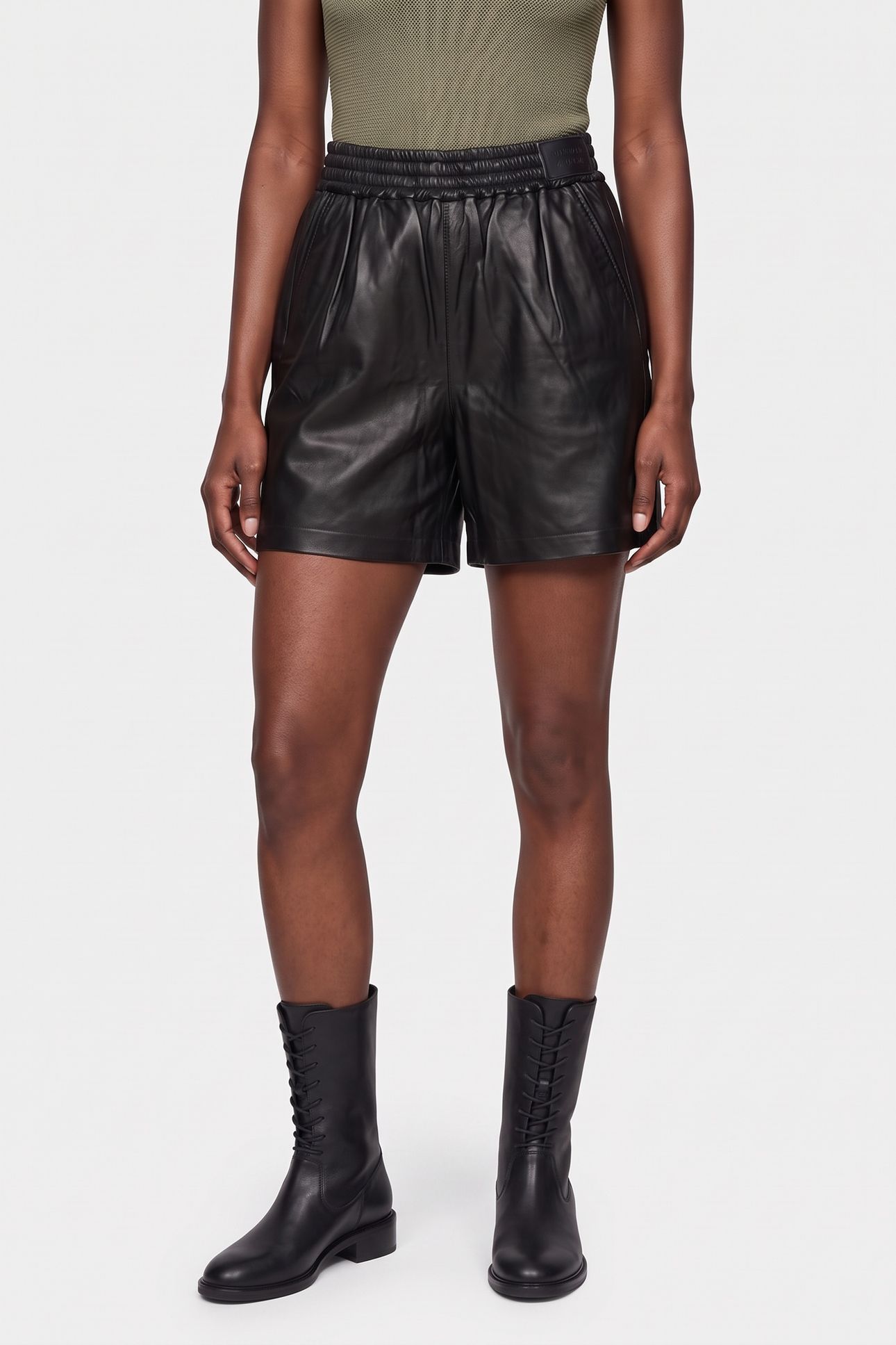 LEATHER JOGGER SHORT BLACK 1