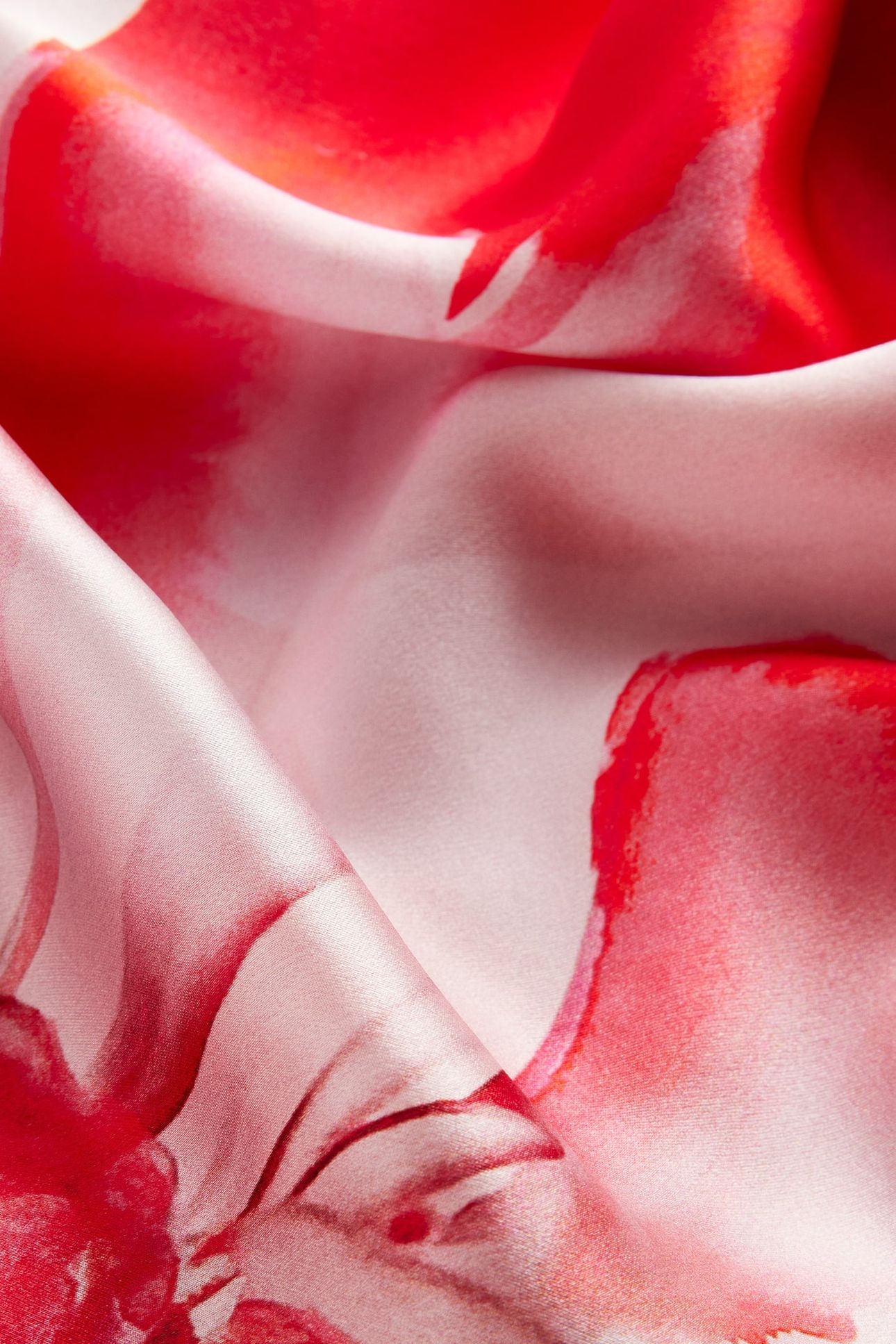 KELIIAE FLOWER PRINTED LONG SILK SCARF RED 3