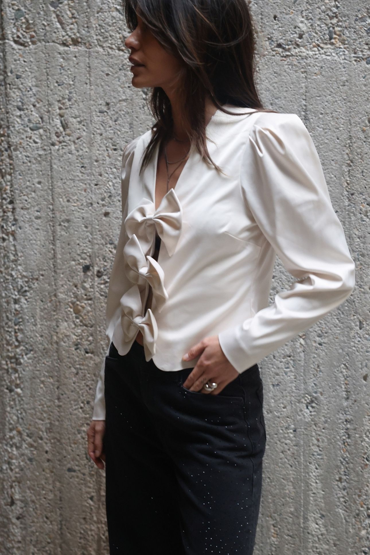 SORALLA BOW DETAIL TOP BUTTER CREAM 7