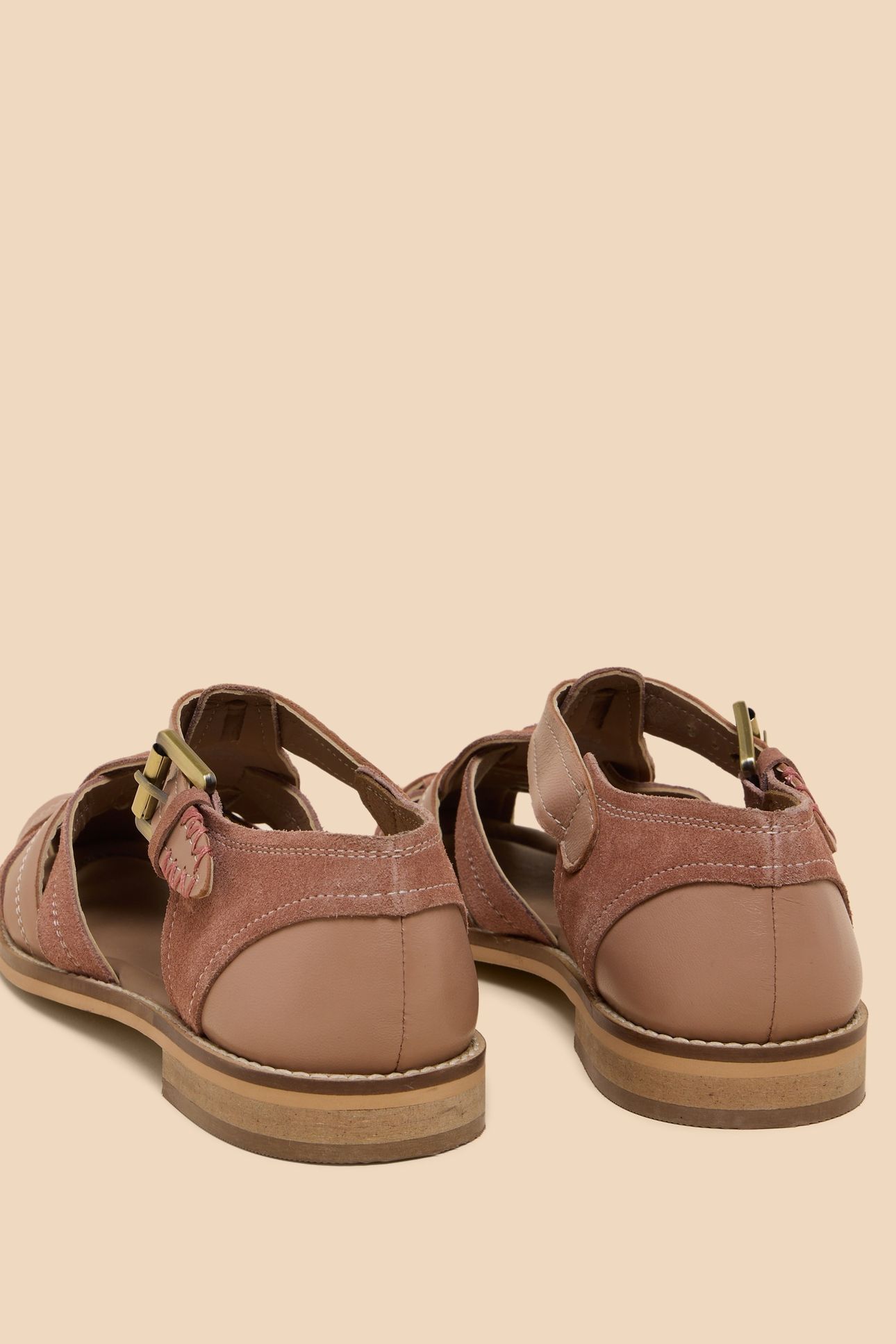 FLORAL LEATHER FISHERMAN SHOE LGT PINK 7