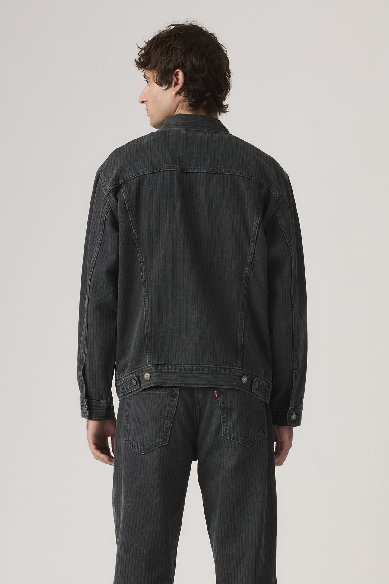 RELAXED TYPE III TRUCKER JACKET 2