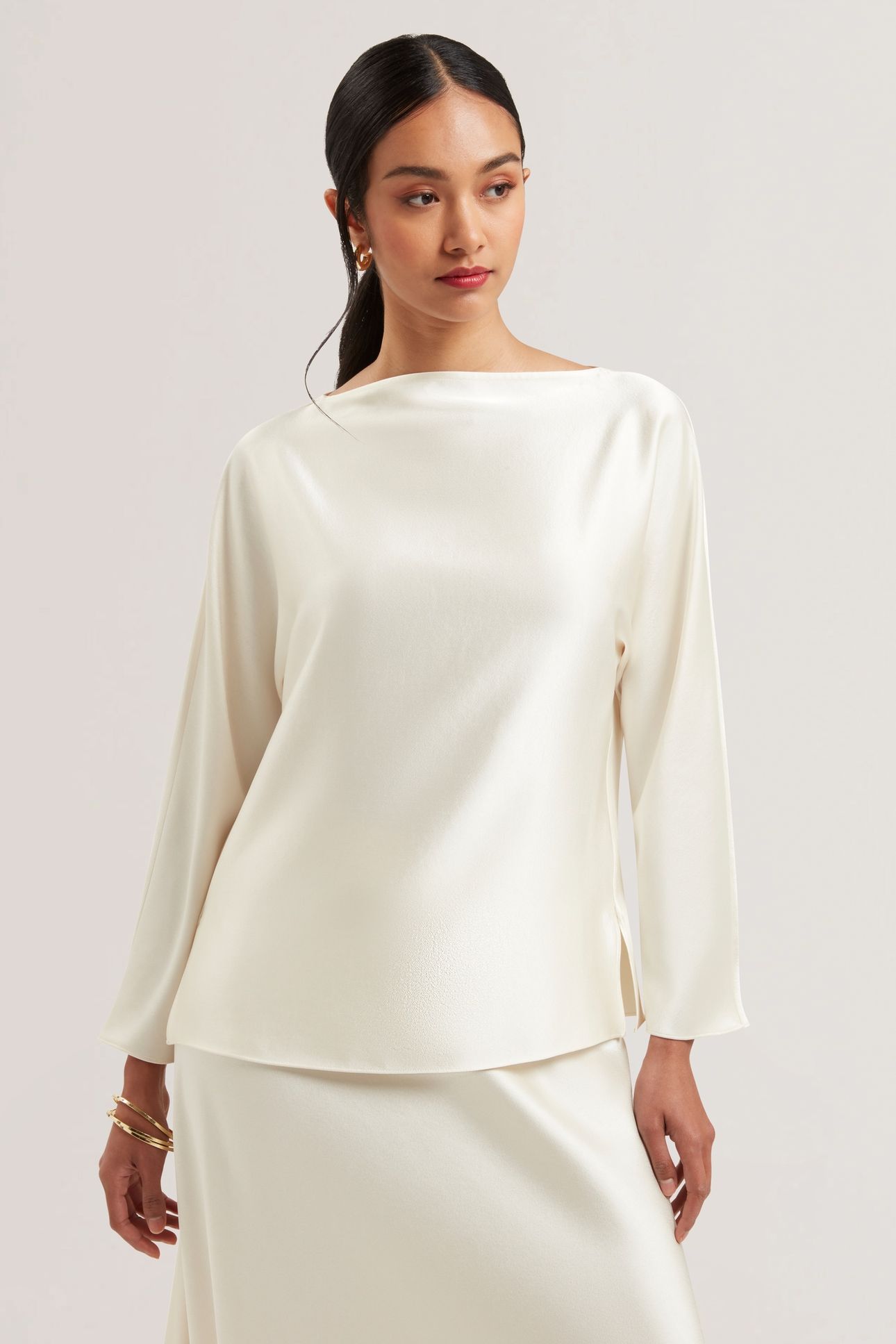 VOUGA SLASH NECK SATIN TOP IVORY 1