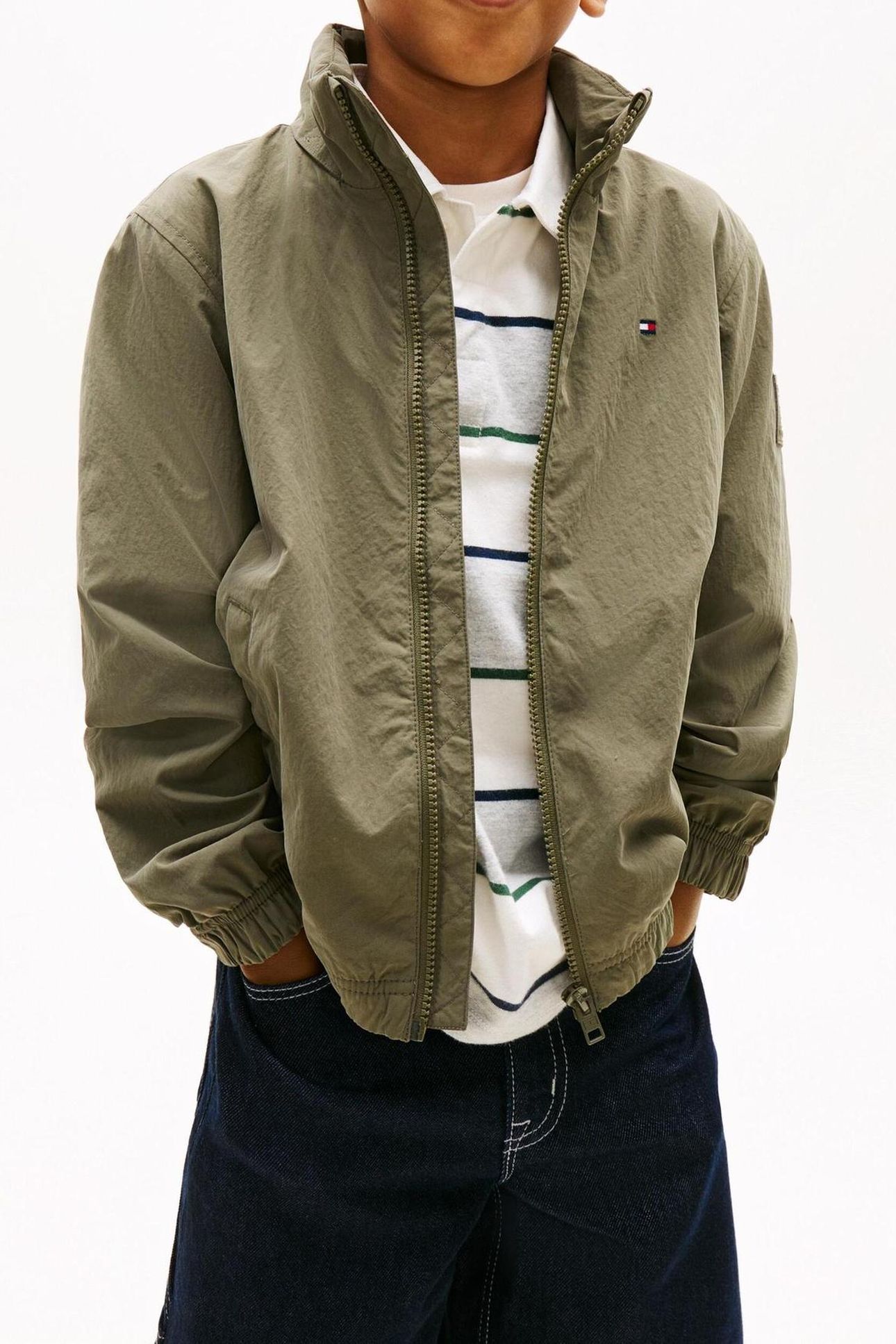 BOYS ESSENTIAL JACKET BATTLE GREEN 1