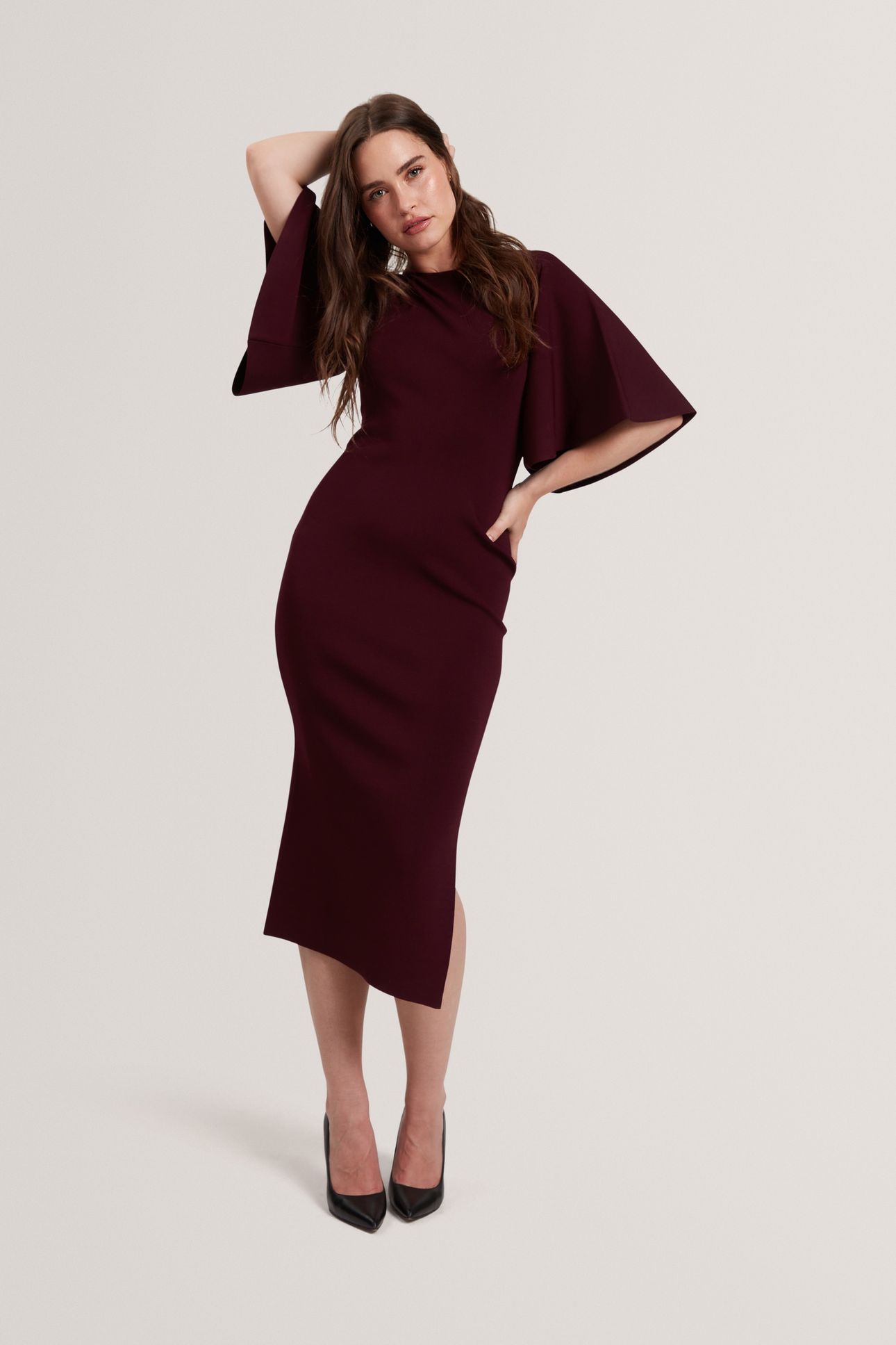 FLUTED SLEEVE KNITTED BODYCON MIDI DRESS RED 1