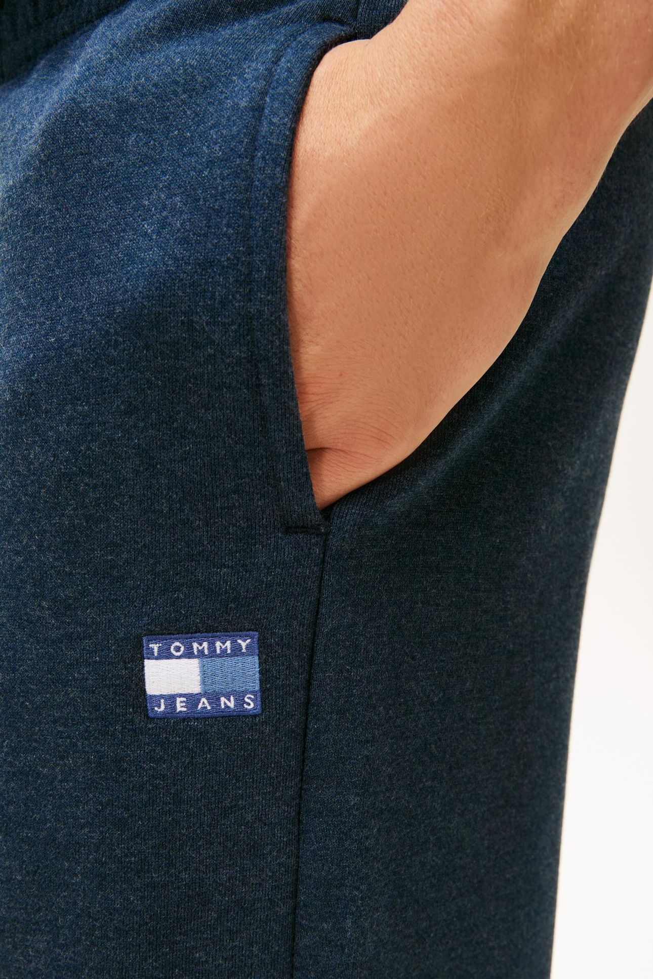 TJM REG BADGE JOGGER DARK NIGHT NAVY HEATHER 4