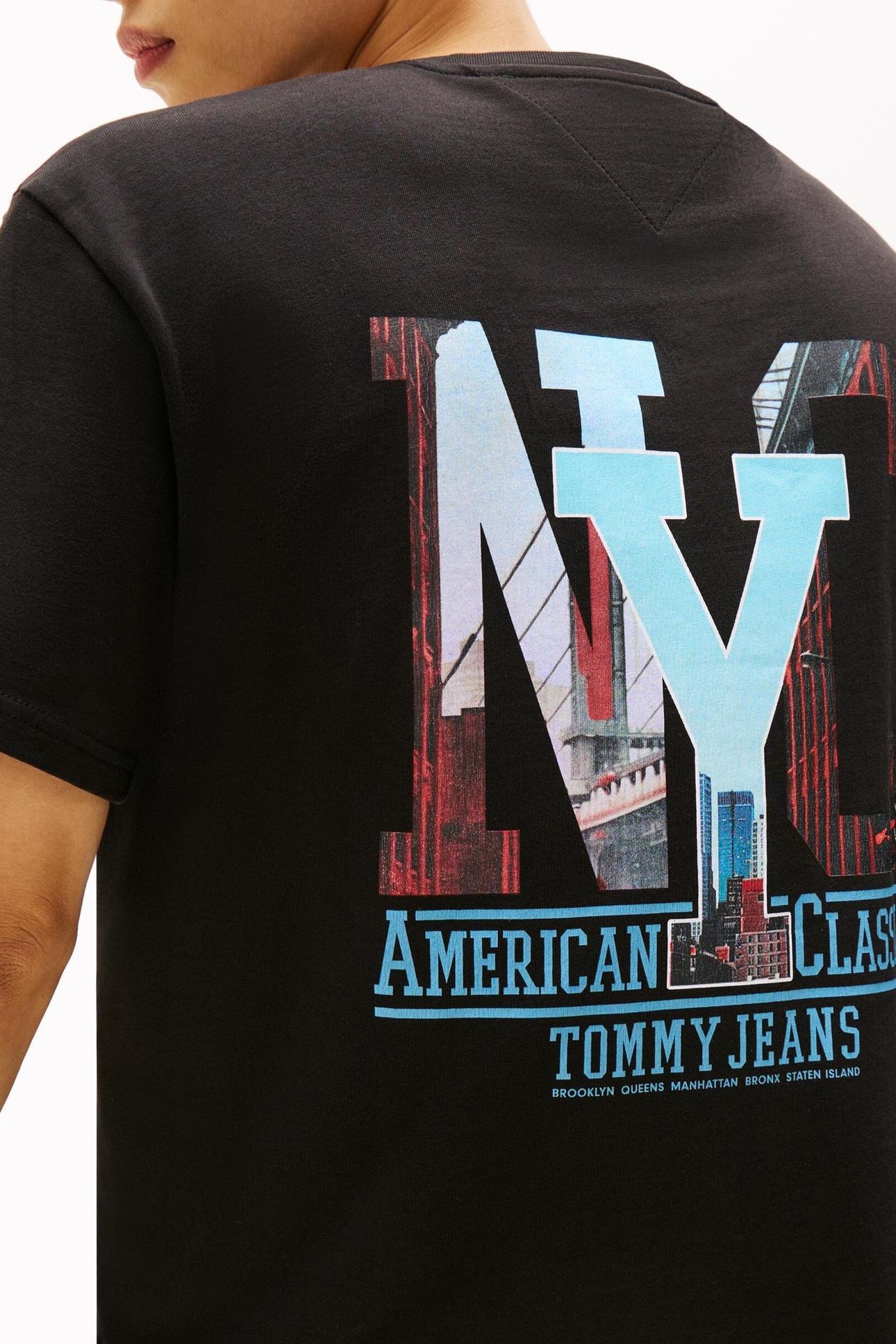 TJM RELAXED NOVELTY GRAPHIC BLACK 5