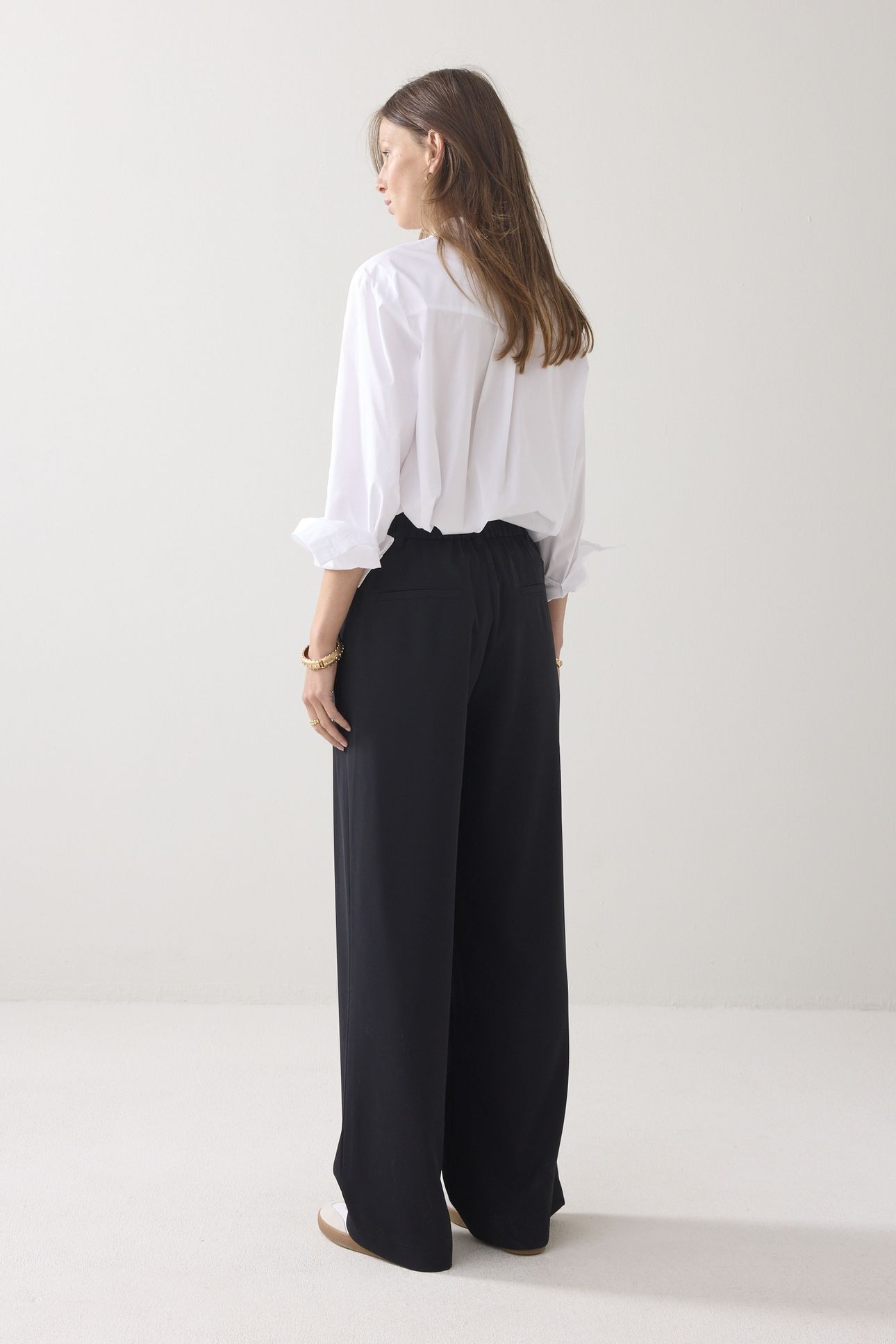 TROUSERS FLUID BLACKS 2