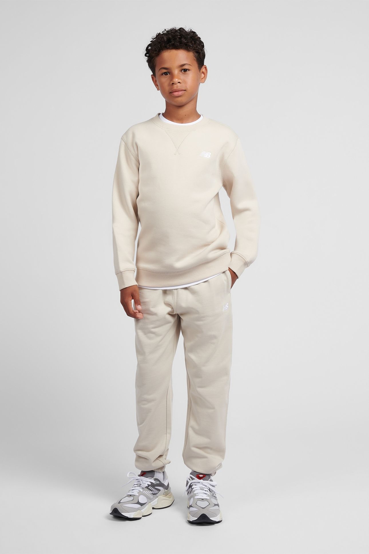GRADE BOYS FRENCH TERRY SMALL LOGO JOGGER TIMBER 3