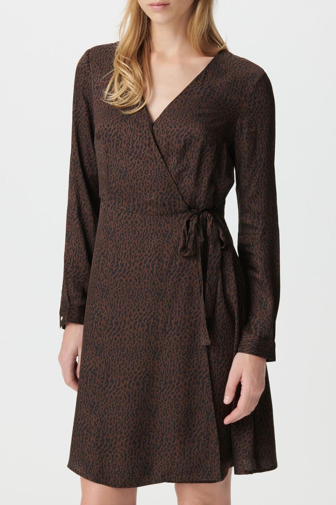 BROWN WRAPAROUND DRESS WITH LEOPARD PRINT 1