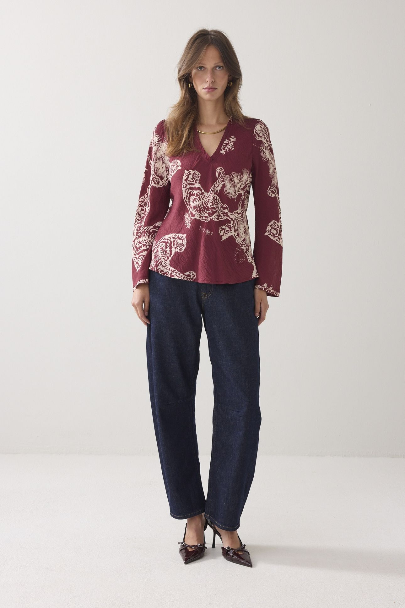 TOP V NECK TIGER PRINT REDS 3