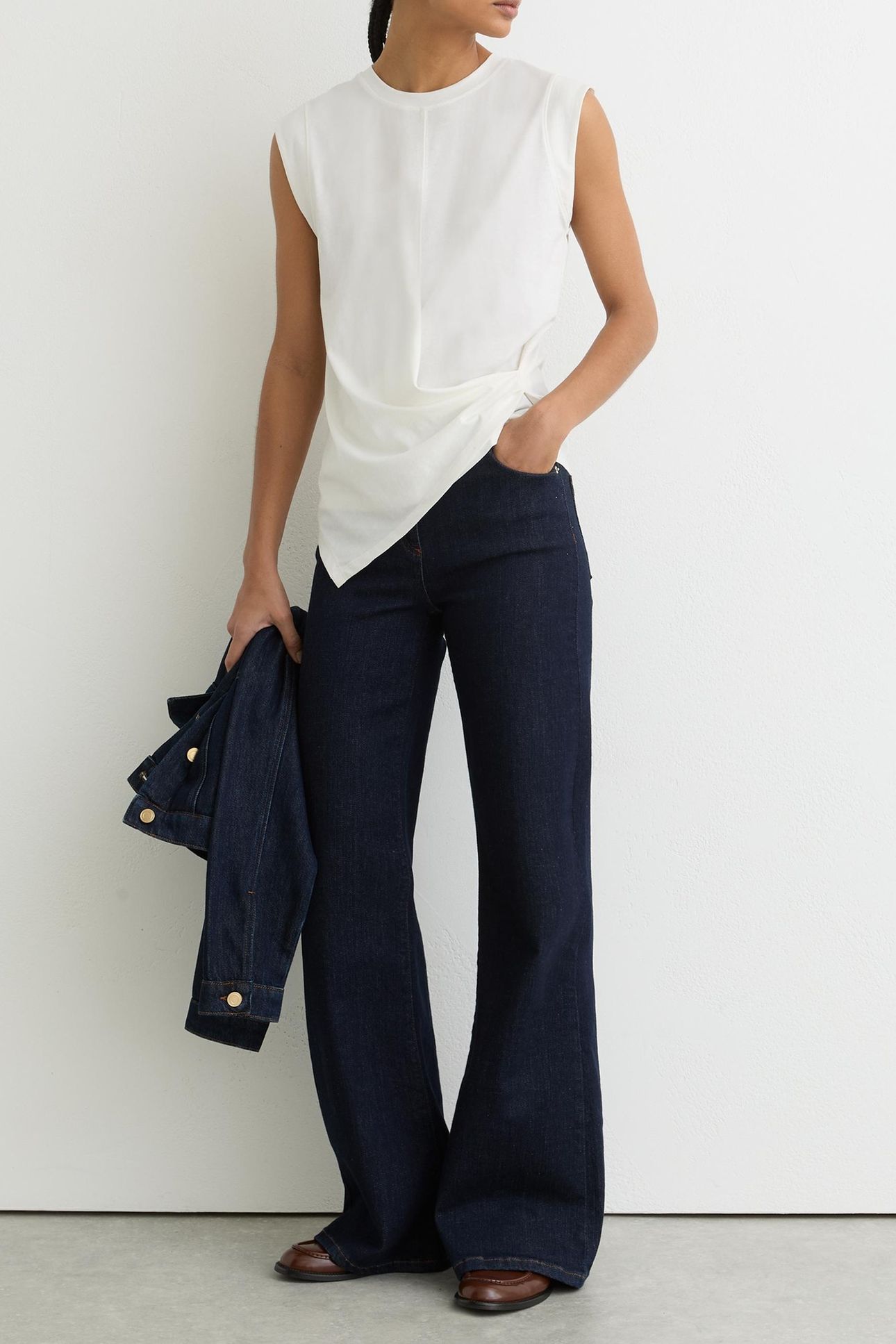 DRAPE CREW NECK T-SHIRT WHITE 2