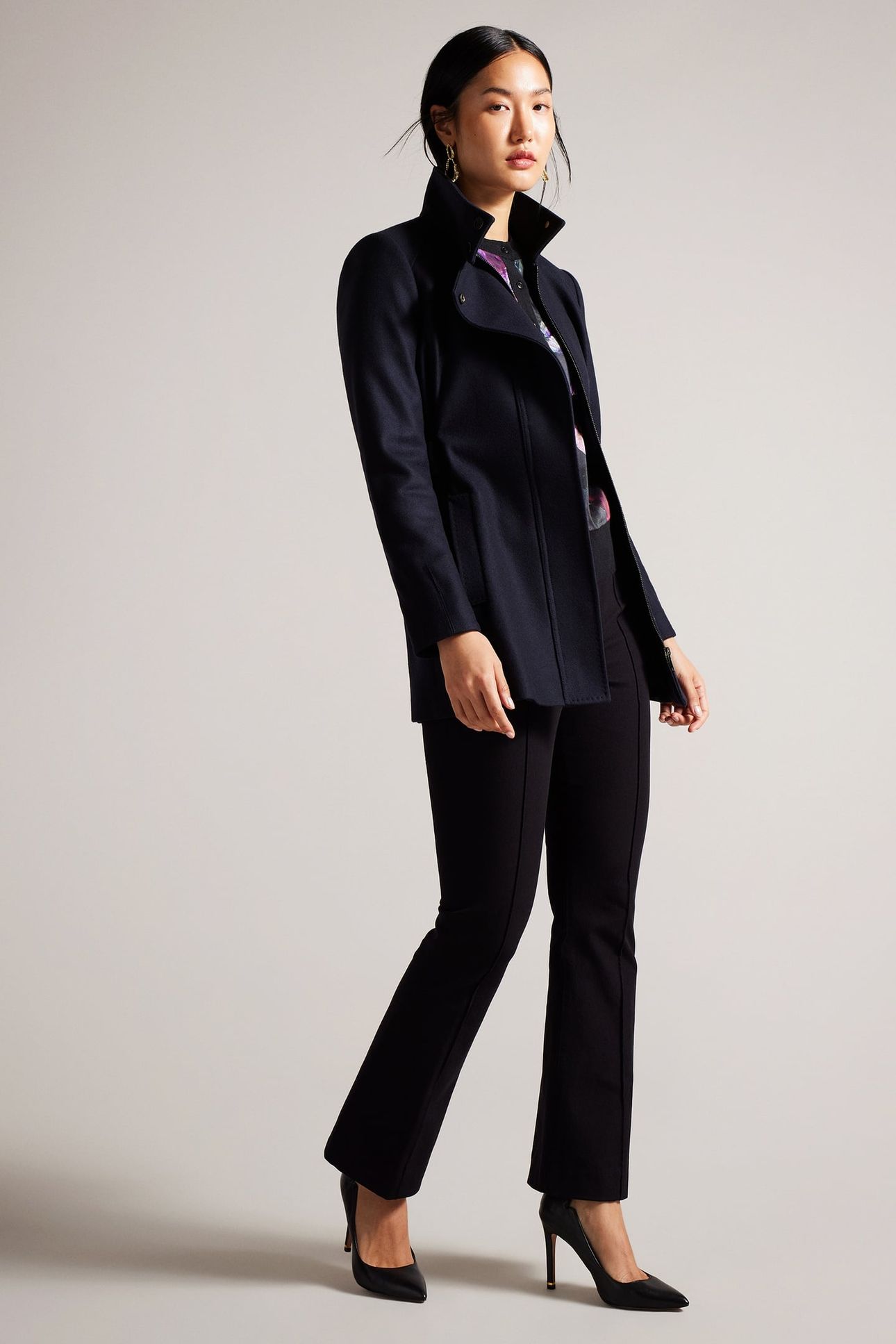 ICOMBIS SHORT FUNNEL NECK COAT NAVY 3