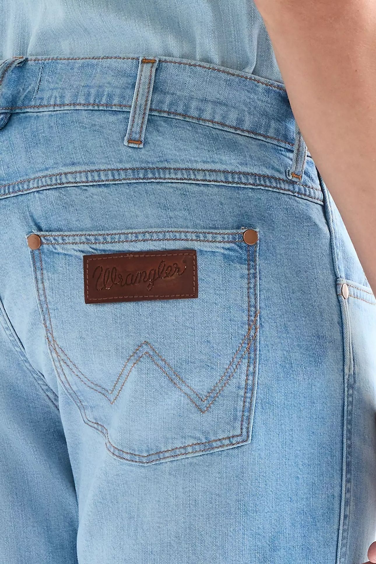GREENSBORO LIGHT WASH JEANS DENIM BLUE 5