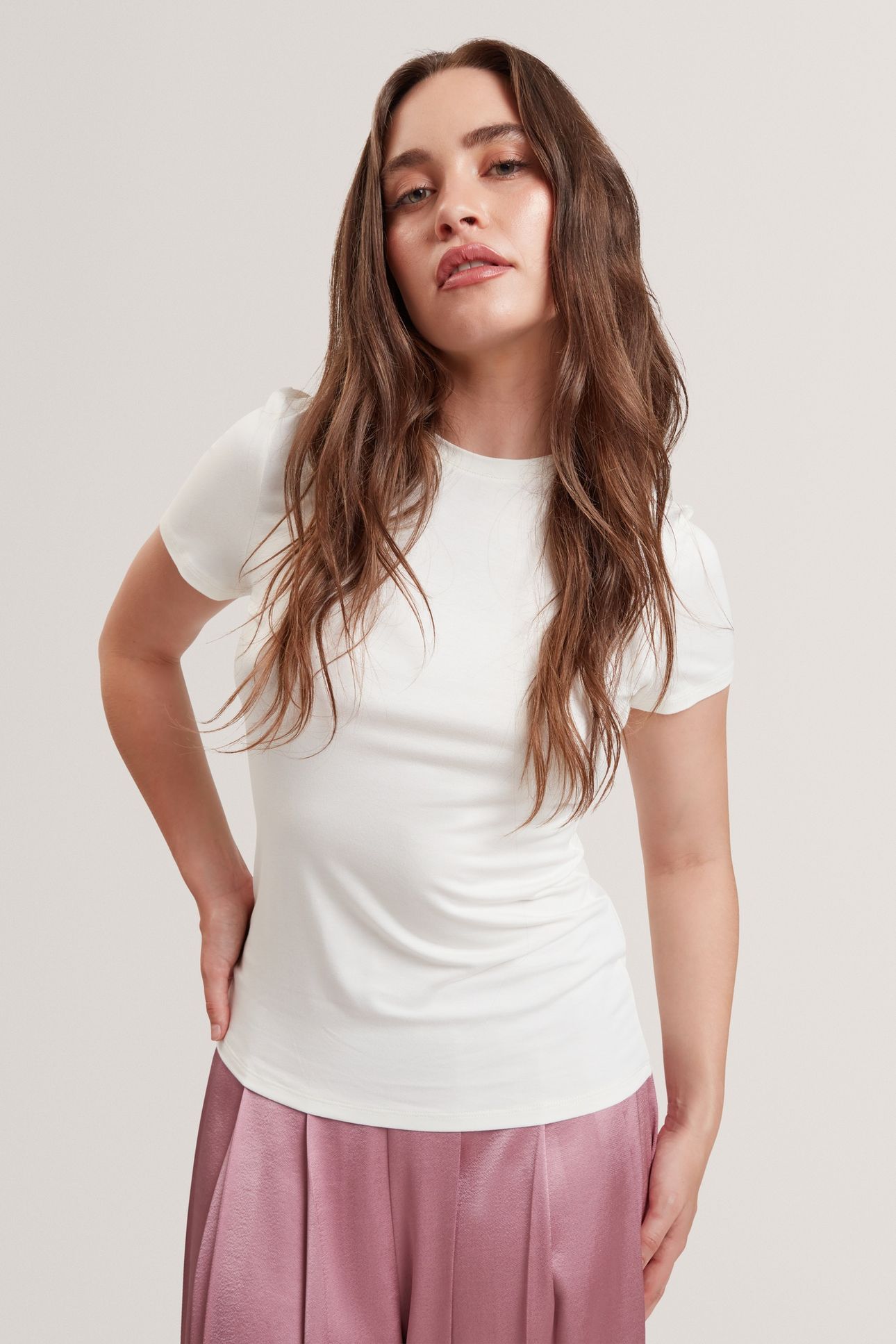 PRINTED FITTED TEE IVORY 1