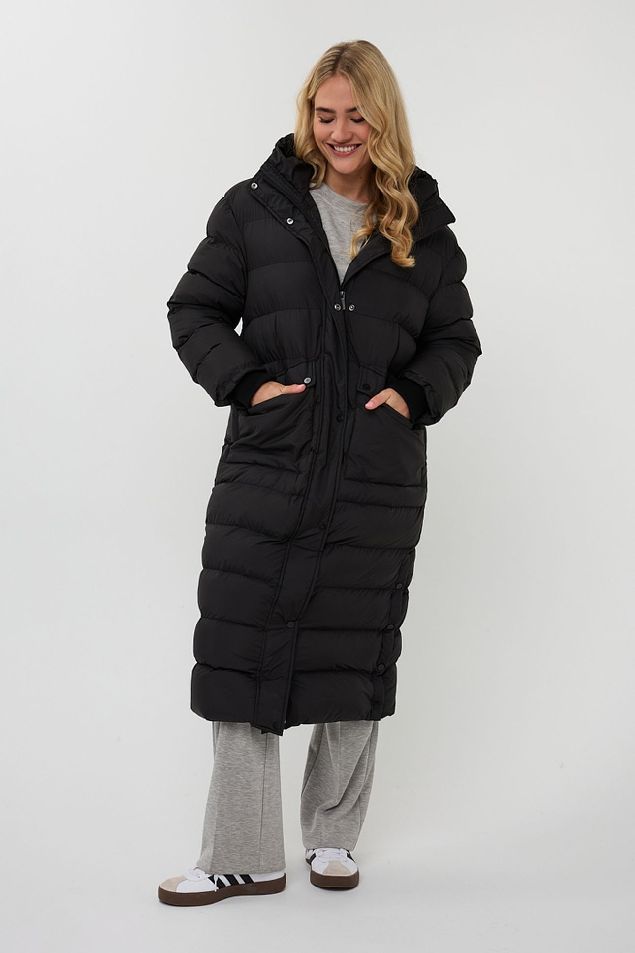 COAT LONG HOODED PUFFER BLACK 2