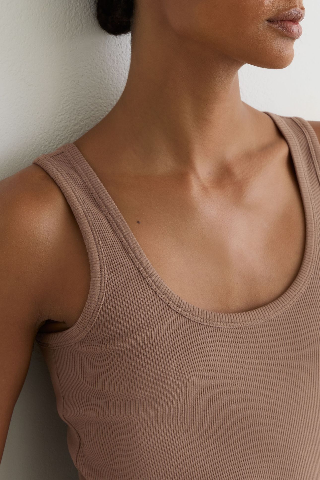 SCOOP NECK RIB VEST TAUPE NEUTRAL 5