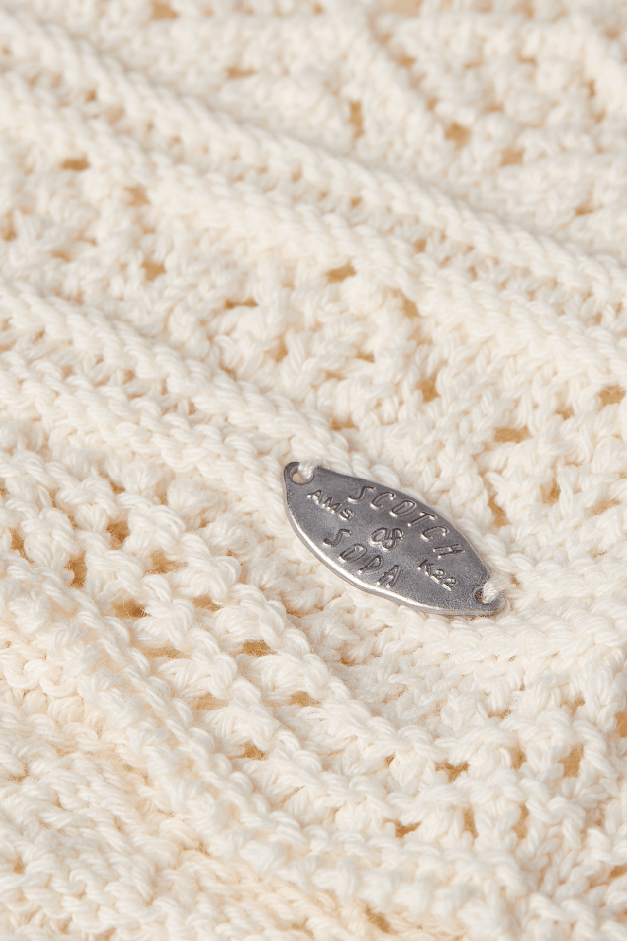POINTELLE KNITTED VEST EGGNOG 7