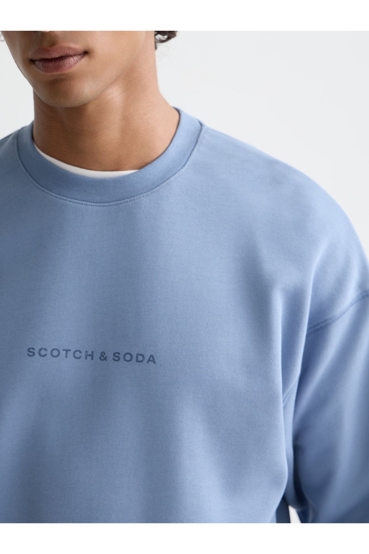 SEASONAL CORE FRONT CHEST LOGO RELAXED-FIT SWEATSHIRT NAVY 6
