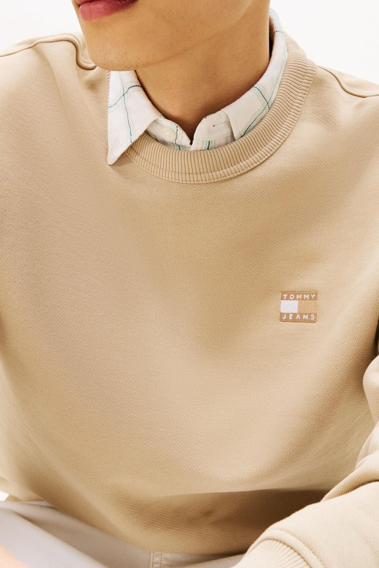 TJM REG BADGE CREW SILT TONAL 5