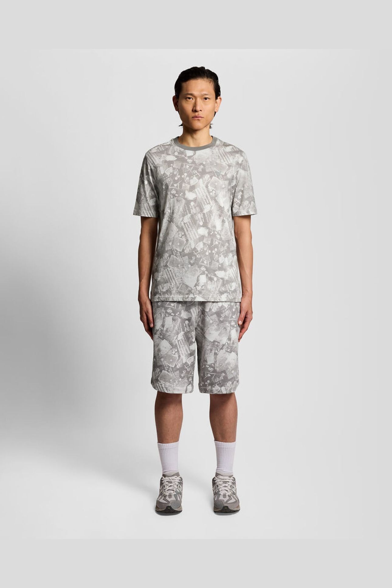 INDUSTRIAL PRINT T-SHIRT COLD GREY 3