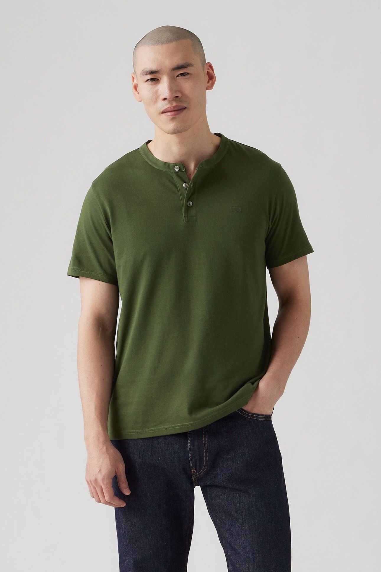 SHORT SLEEVE HOUSEMARK HENLEY 1