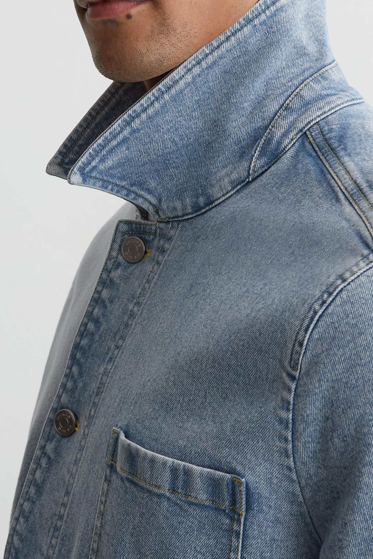 DENIM JACKET LIGHT BLUE WASH 8
