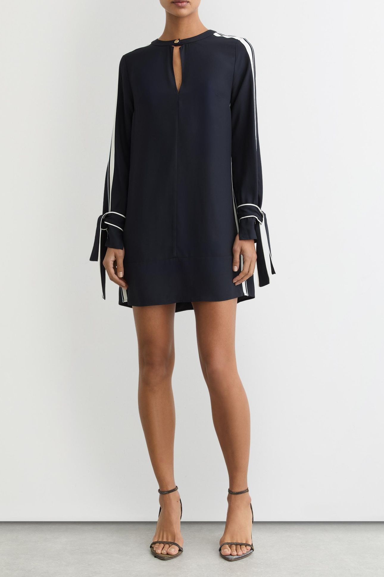 SHORT TIPPED SHIFT DRESS NAVY 2
