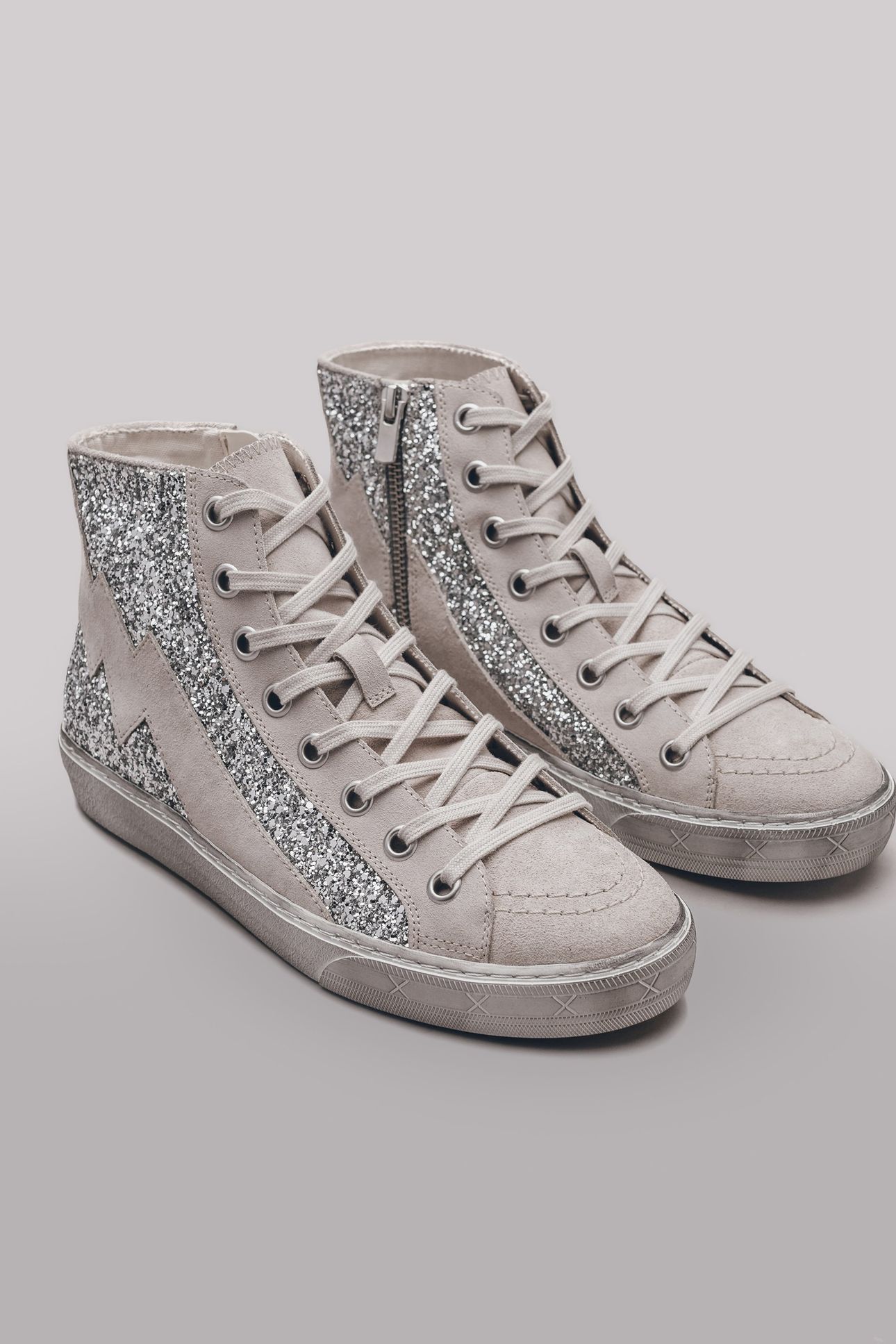 THE GLITTER SNEAKERS 3