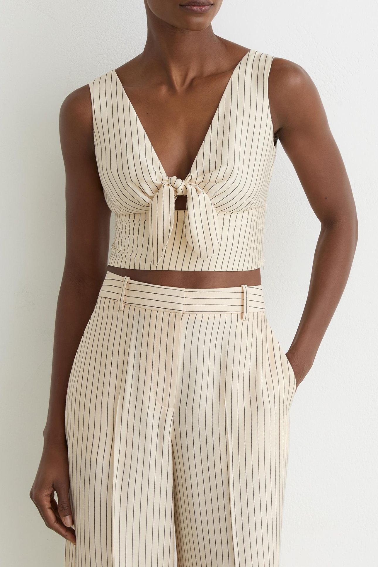 PINSTRIPE COORD TOP CREAM/BLACK 2