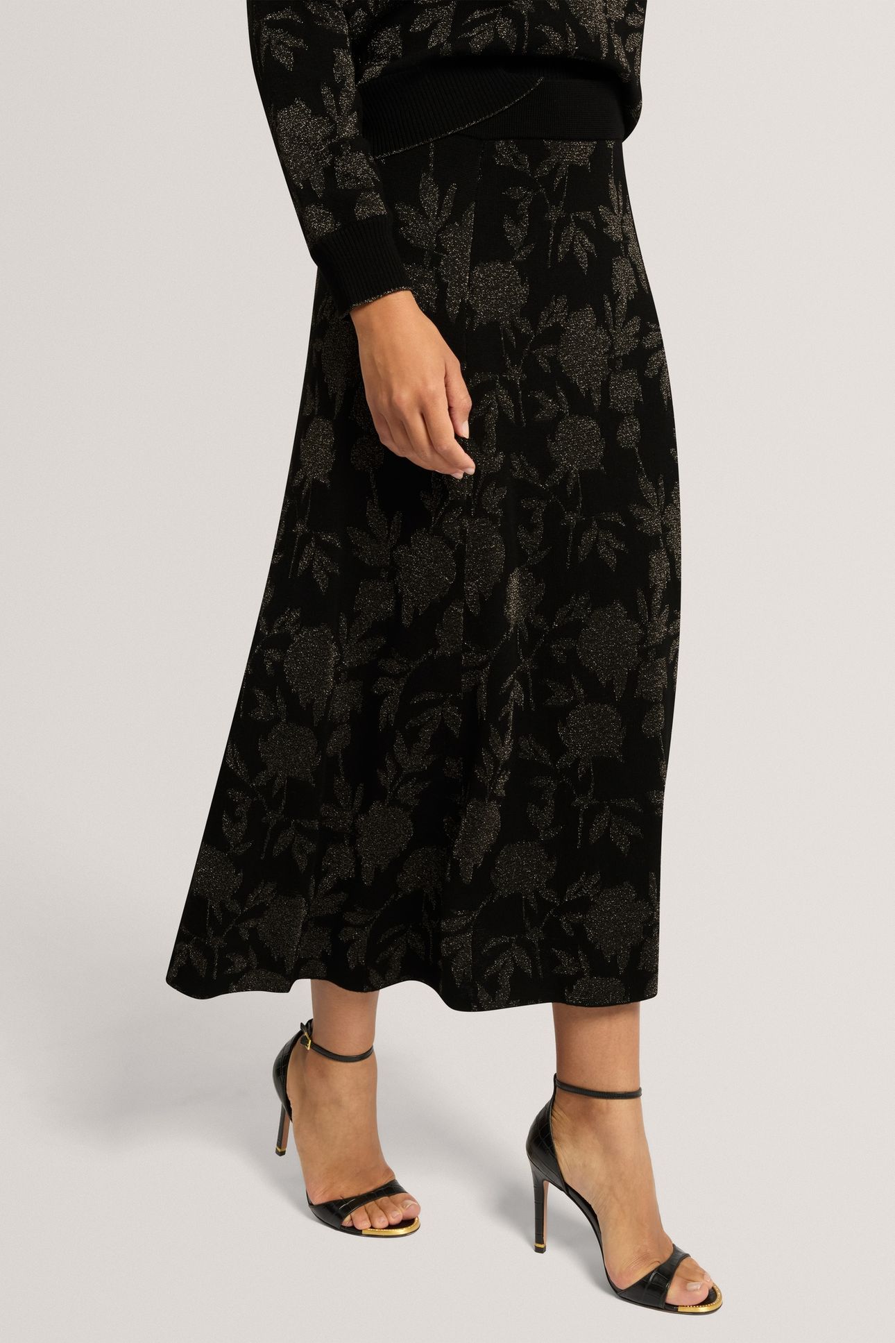 JACQUARD A LINE MIDI SKIRT BLACK 1
