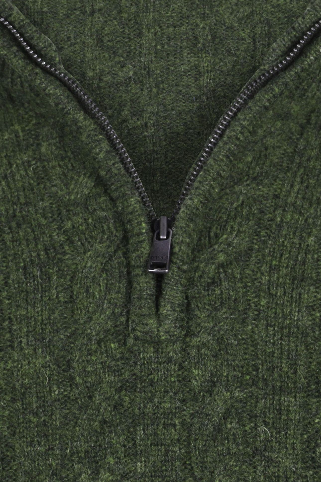 CABLE ZIP MOCK SWEATER DARK OLIVE 3