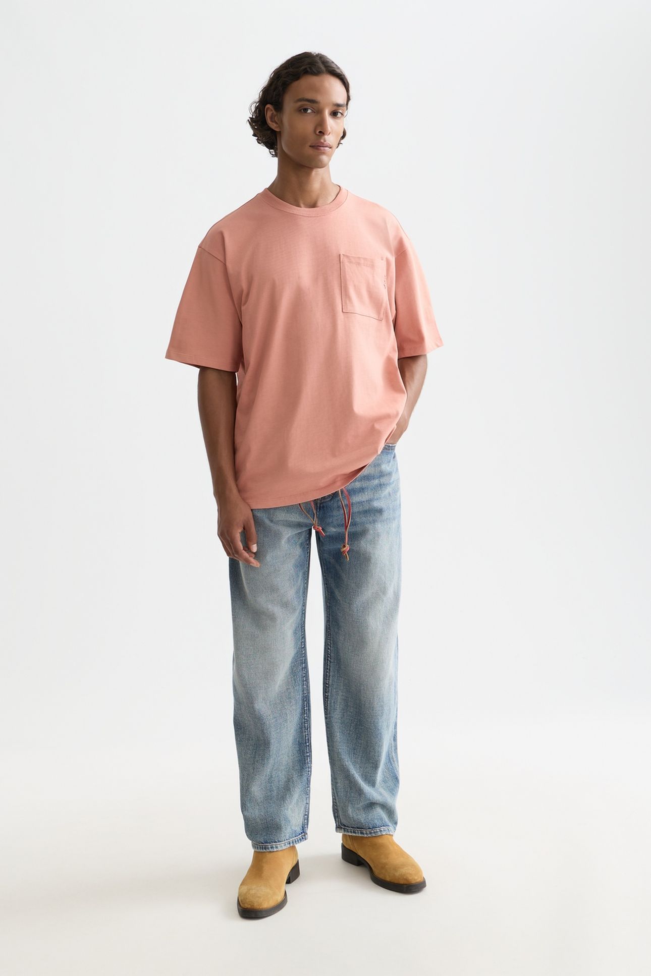 SEASONAL CORE 3 CROSSES CHEST POCKET LOOSE-FIT T-SHIRT DARK 3