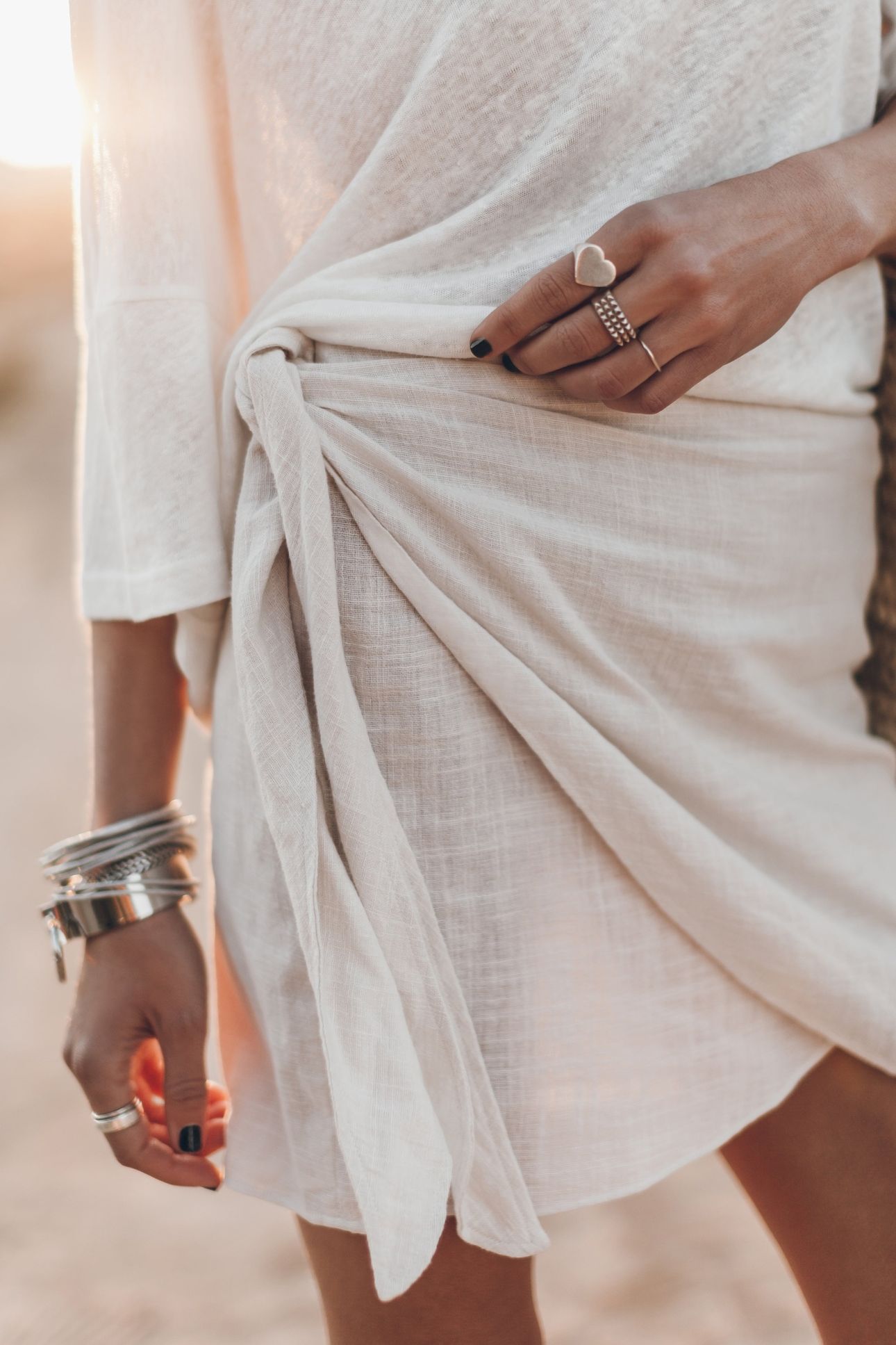 THE LIGHT WRAP SKIRT 1