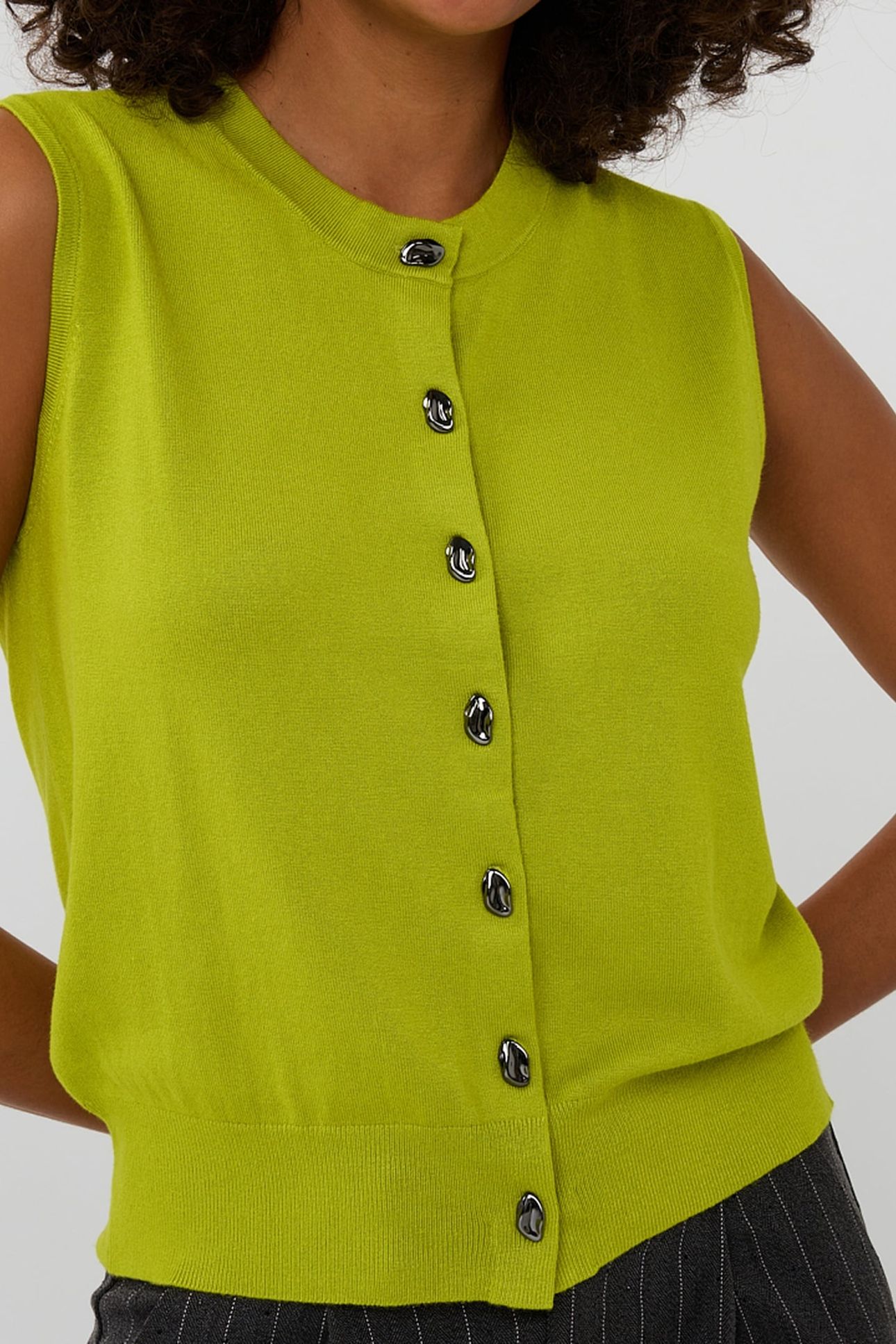 GILET BUTTONS BASIC KNIT CITY LIME 7