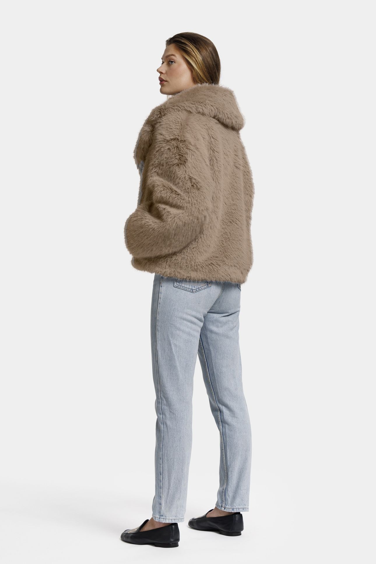 NOVI FUR JACKET TAUPE 4